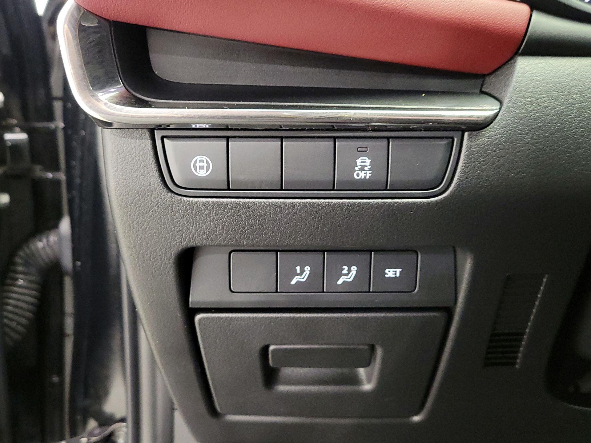 Thumbnail: 2019 Mazda Mazda3 - 13