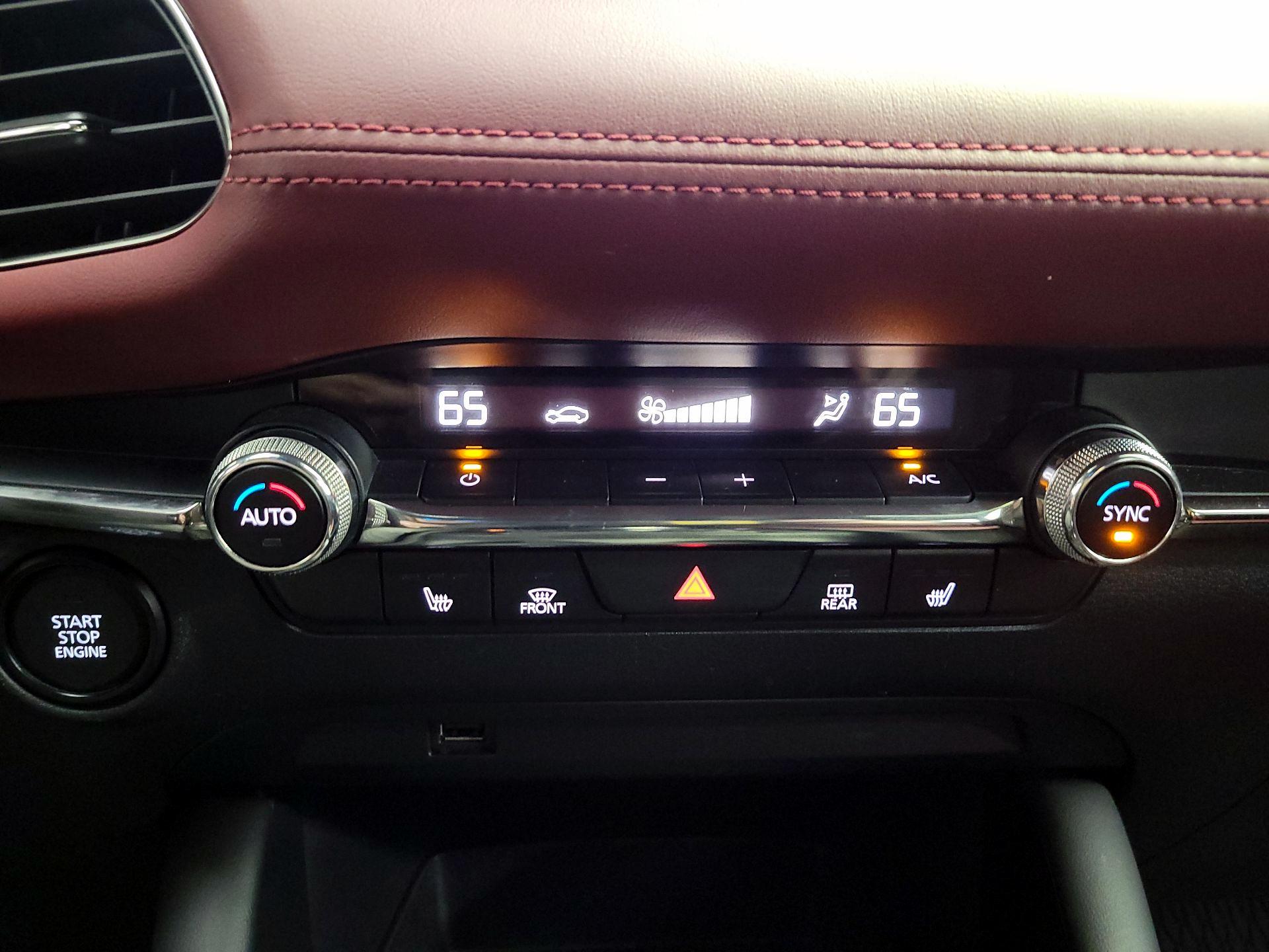 Thumbnail: 2019 Mazda Mazda3 - 17