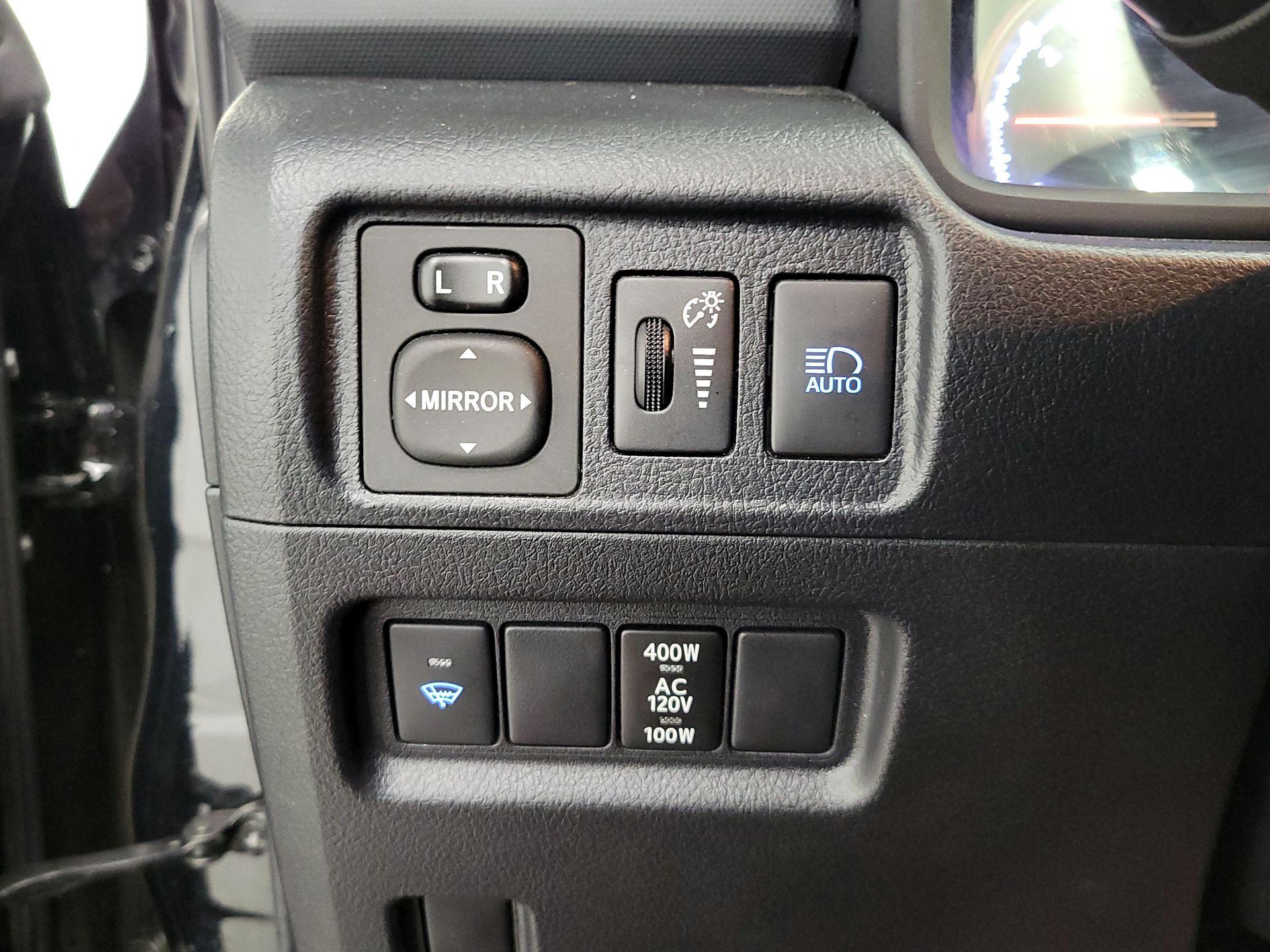 Thumbnail: 2021 Toyota 4Runner - 13