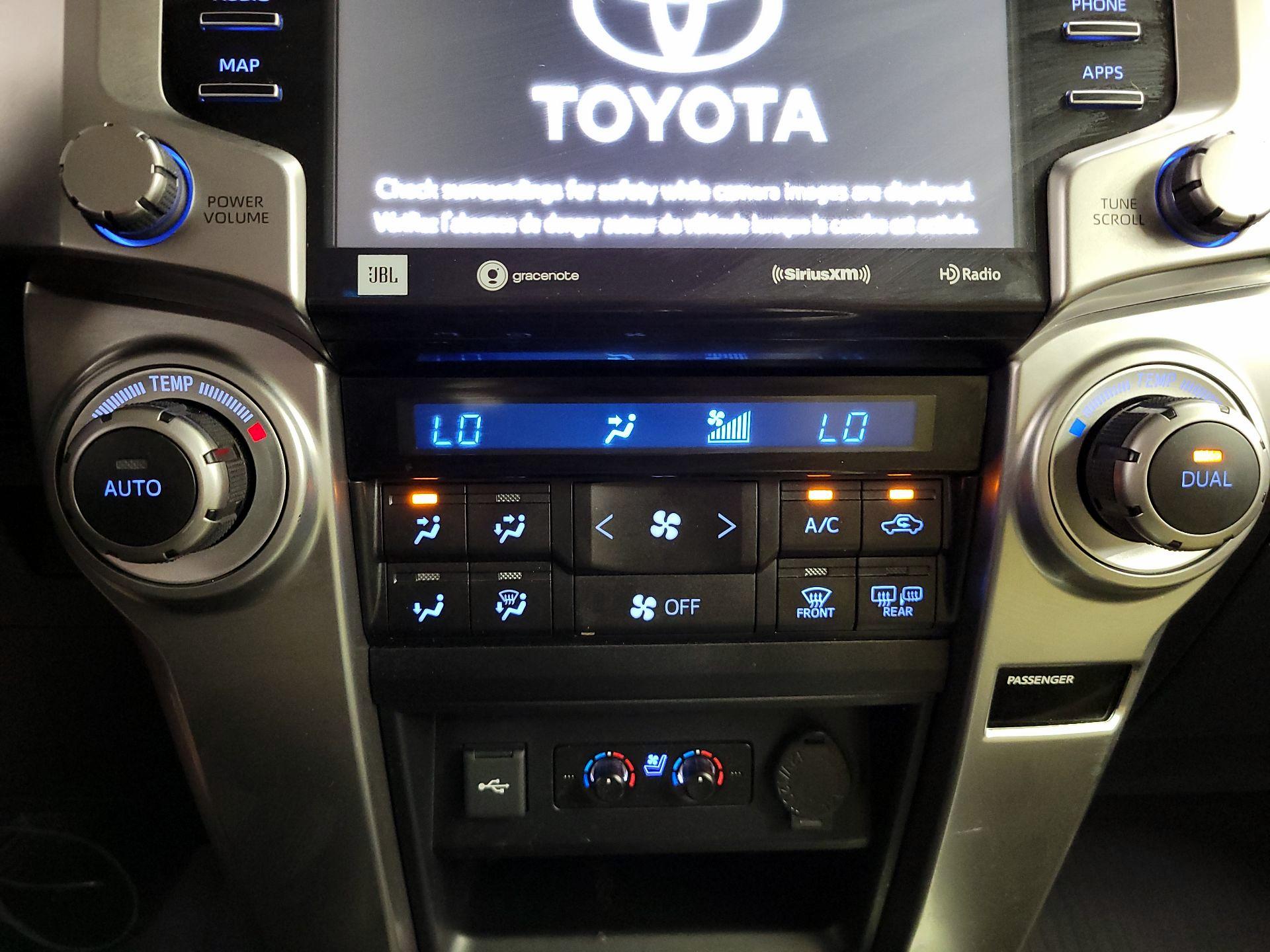 Thumbnail: 2021 Toyota 4Runner - 17