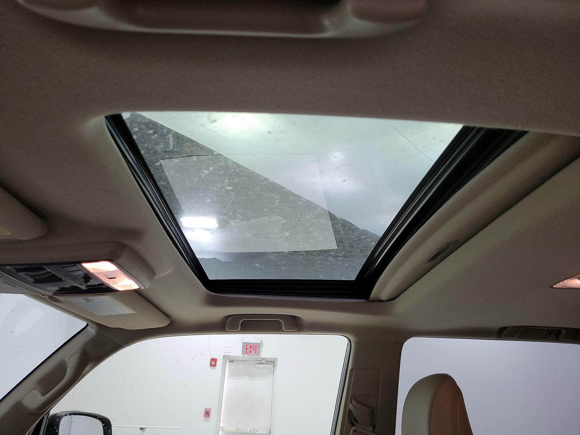 Thumbnail: 2021 Toyota 4Runner - 20