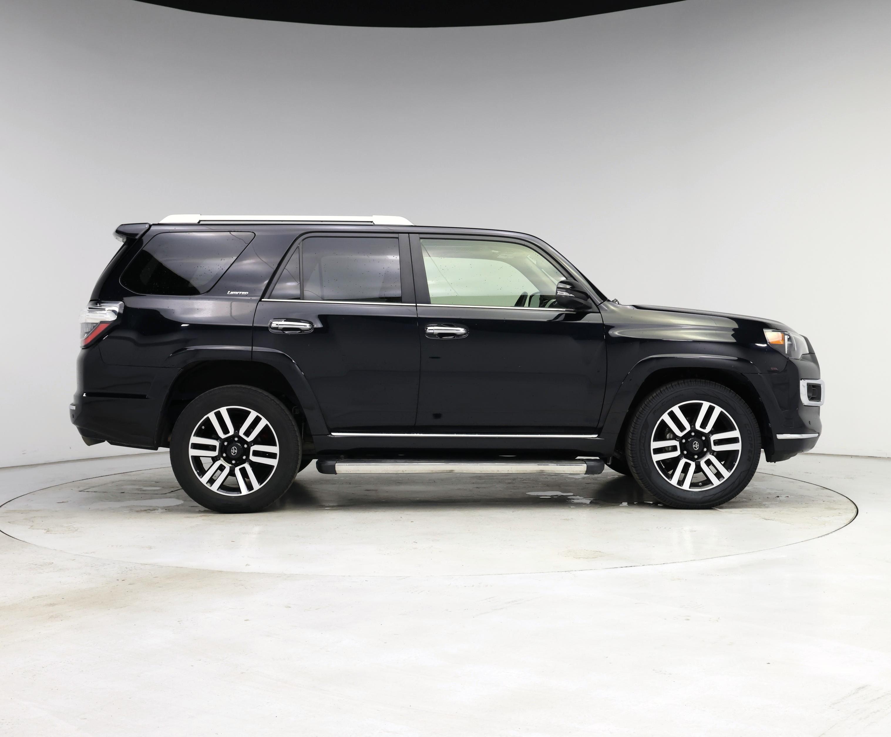 Thumbnail: 2021 Toyota 4Runner - 7