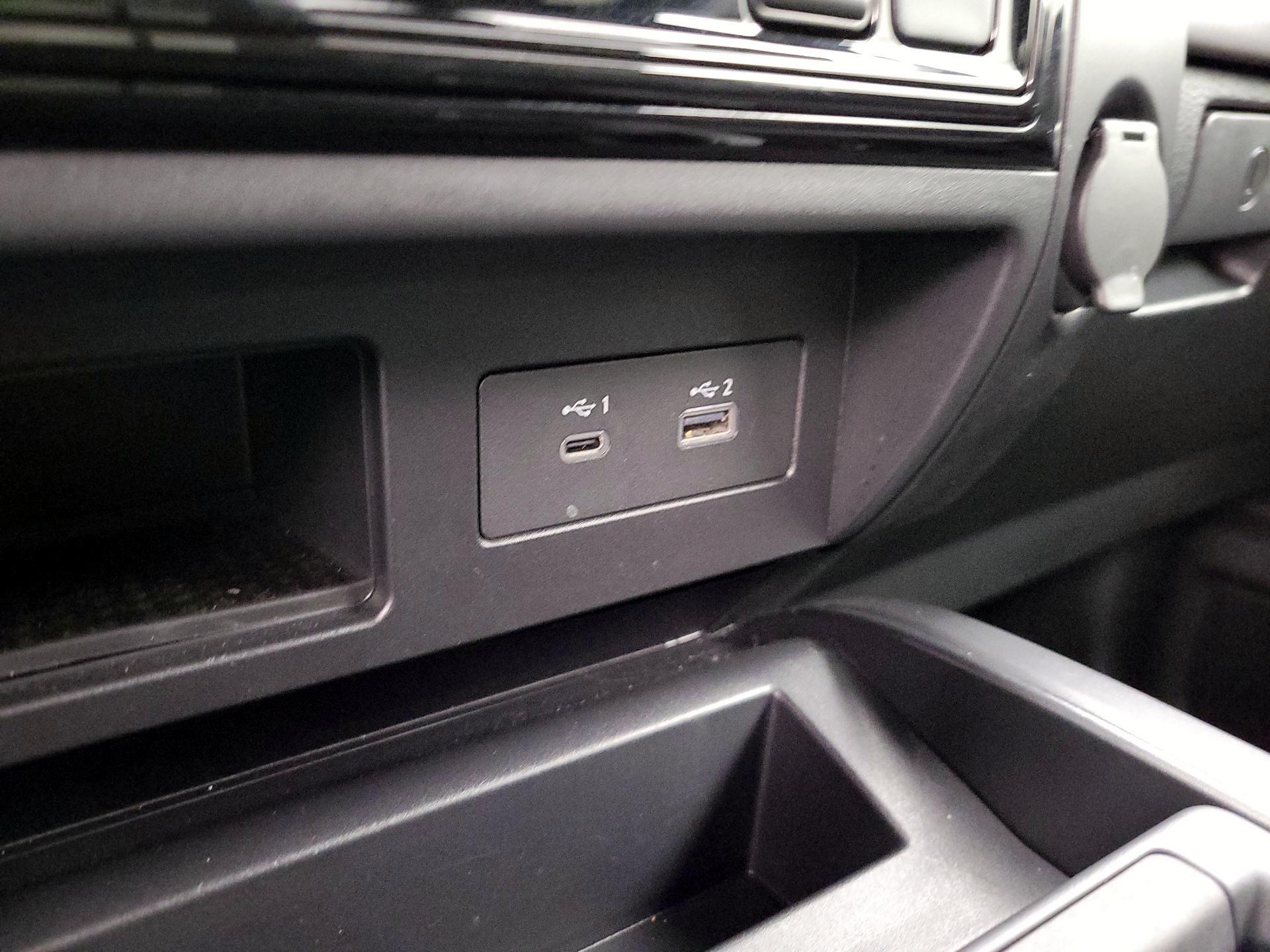 Thumbnail: 2024 Nissan Titan - 19