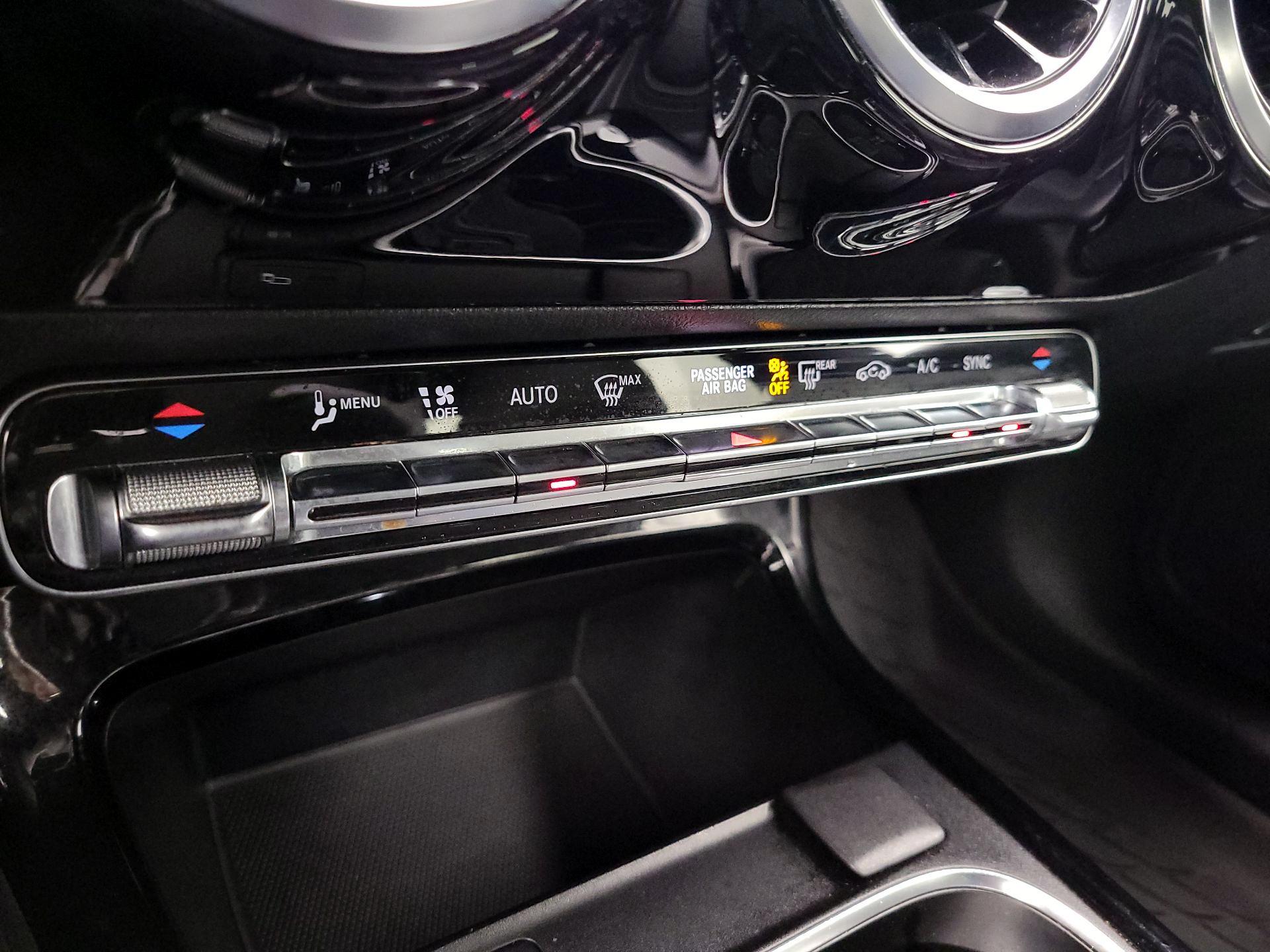 Thumbnail: 2020 Mercedes-Benz CLA - 16