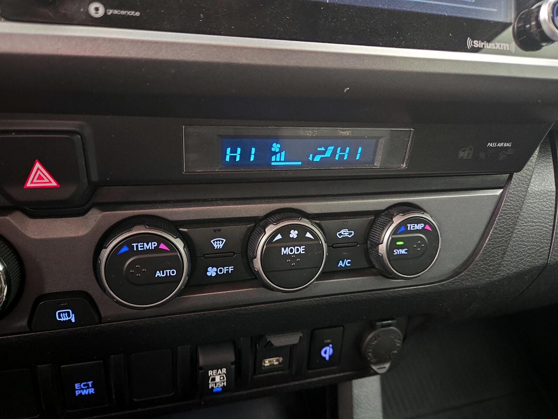 Thumbnail: 2021 Toyota Tacoma - 16