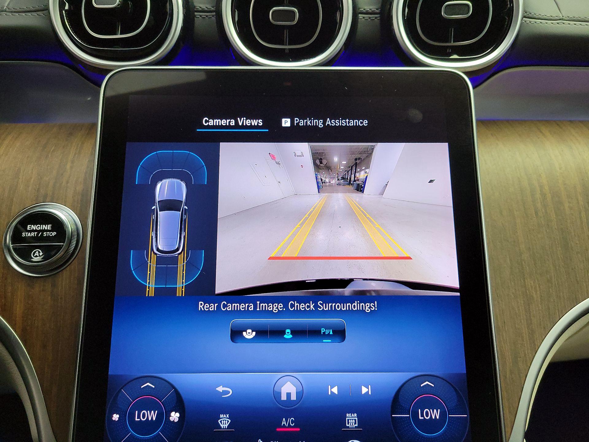 Thumbnail: 2024 Mercedes-Benz GLC - 14