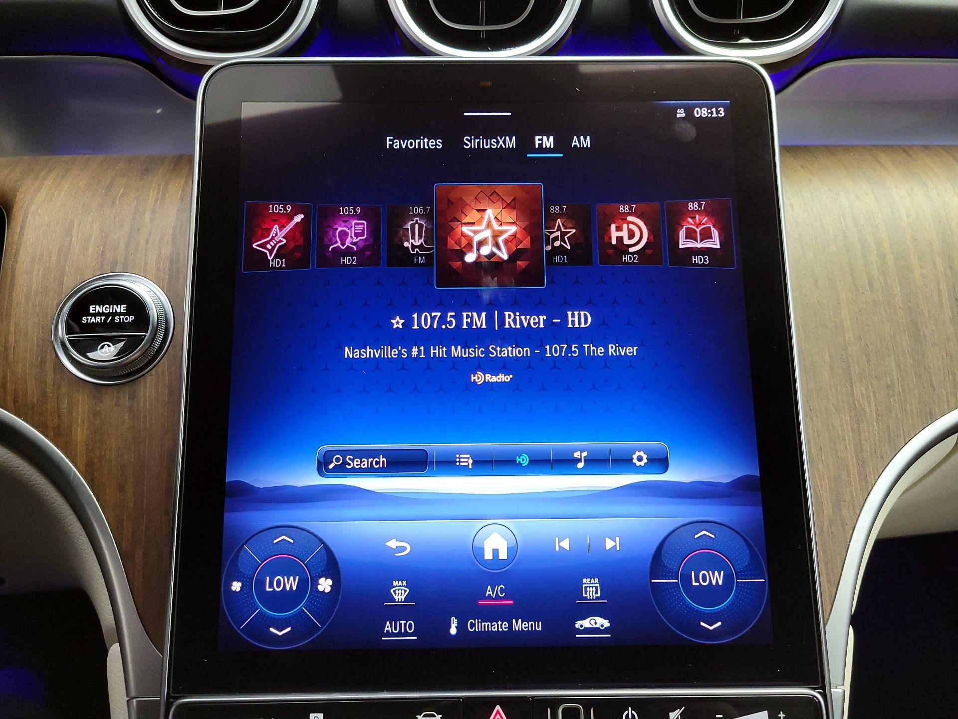 Thumbnail: 2024 Mercedes-Benz GLC - 15