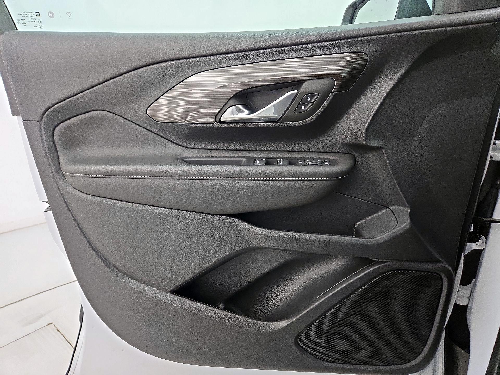 Thumbnail: 2023 GMC Terrain - 12