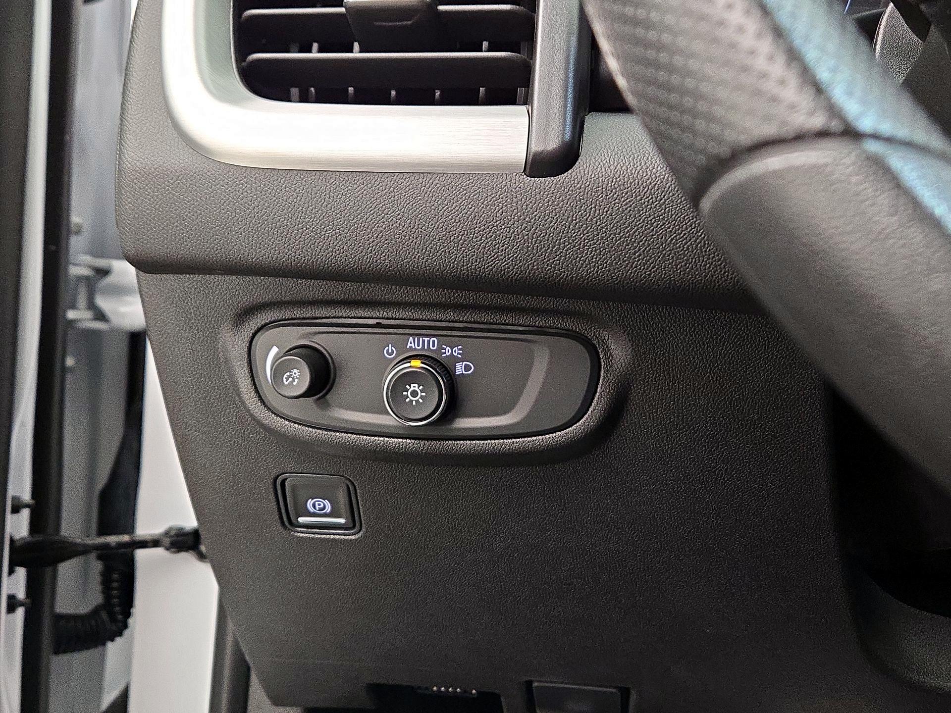 Thumbnail: 2023 GMC Terrain - 13