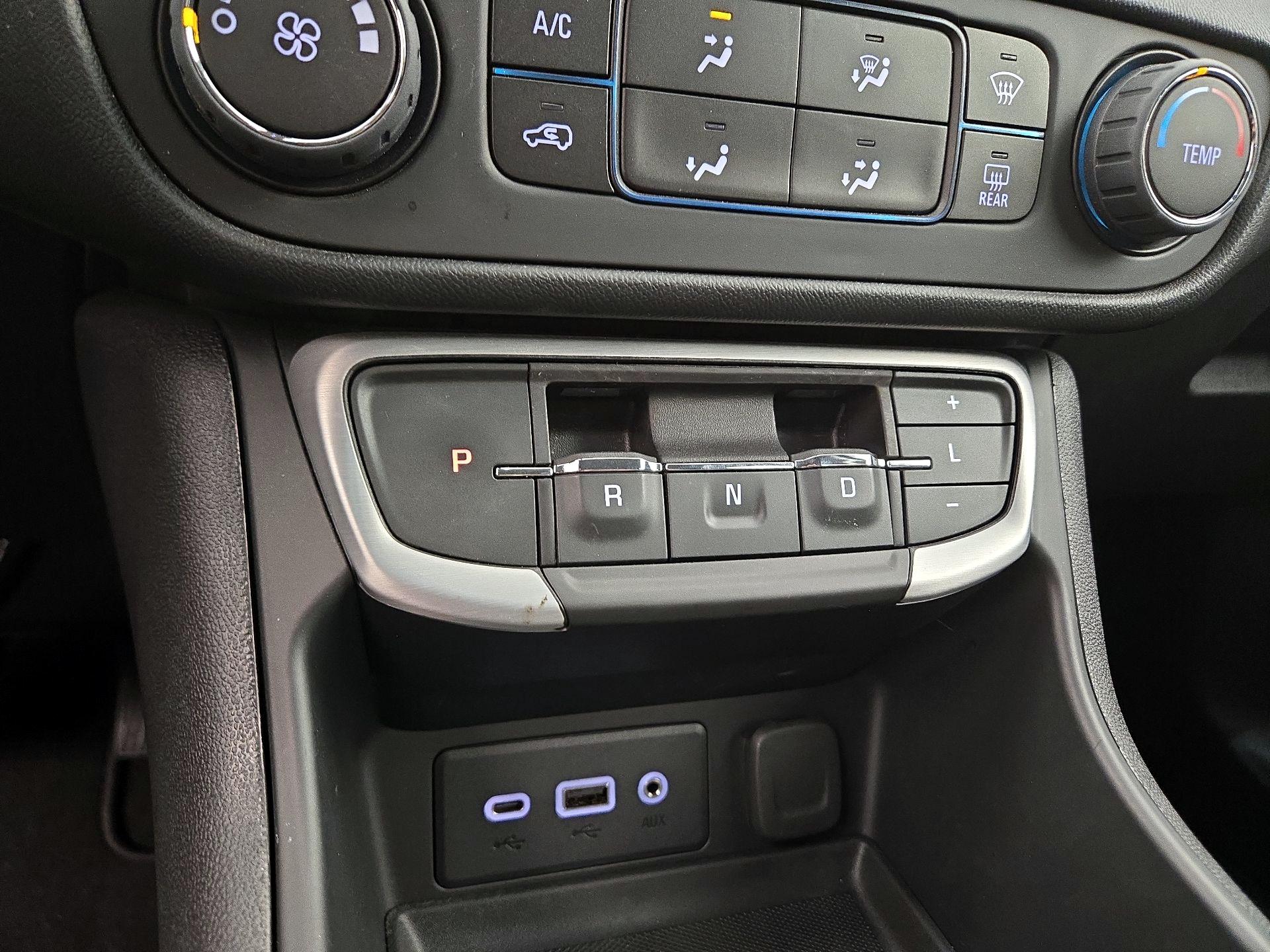 Thumbnail: 2023 GMC Terrain - 17