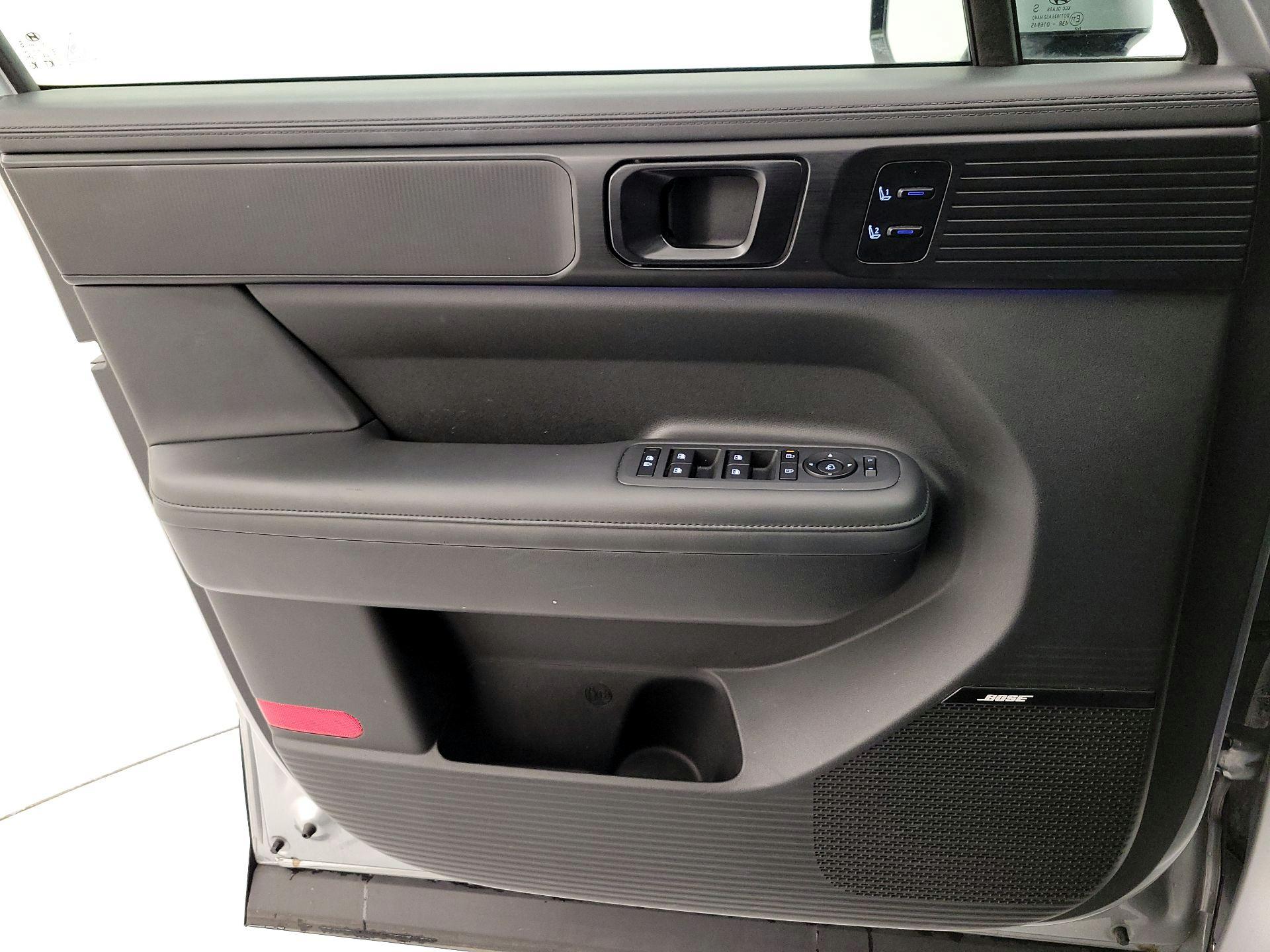 Thumbnail: 2024 Hyundai Santa Fe - 12