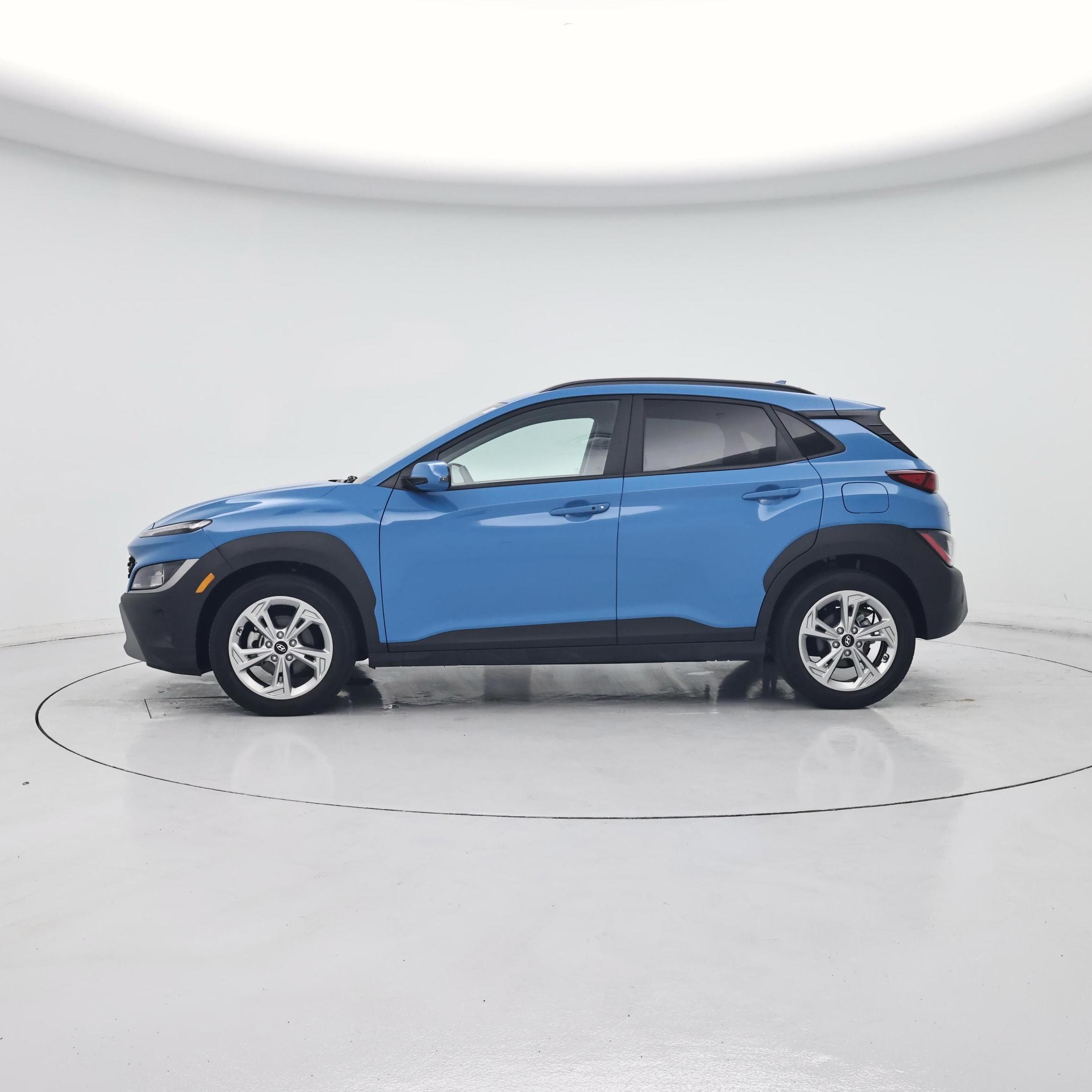 Thumbnail: 2023 Hyundai Kona - 3