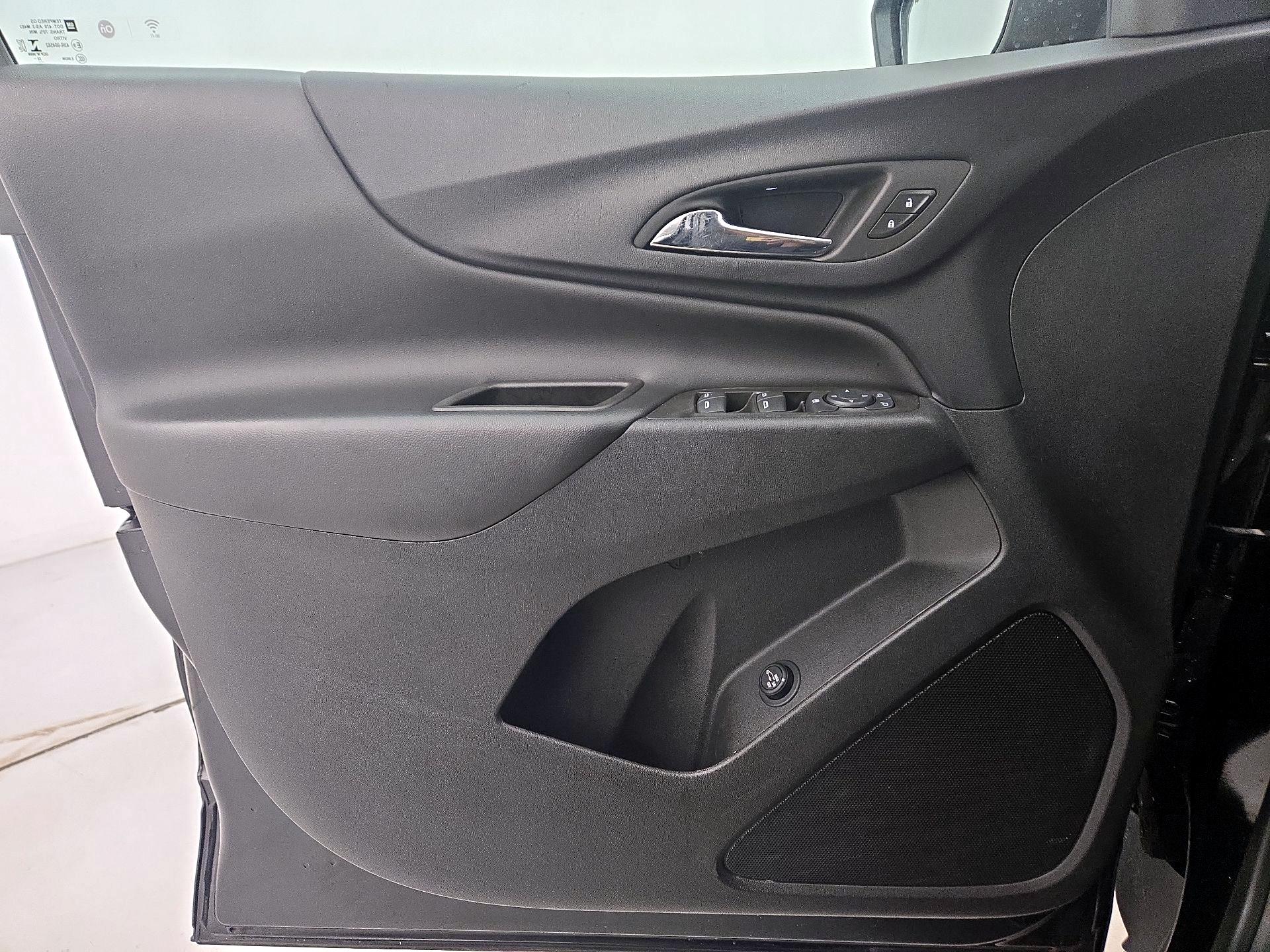 Thumbnail: 2023 Chevrolet Equinox - 12