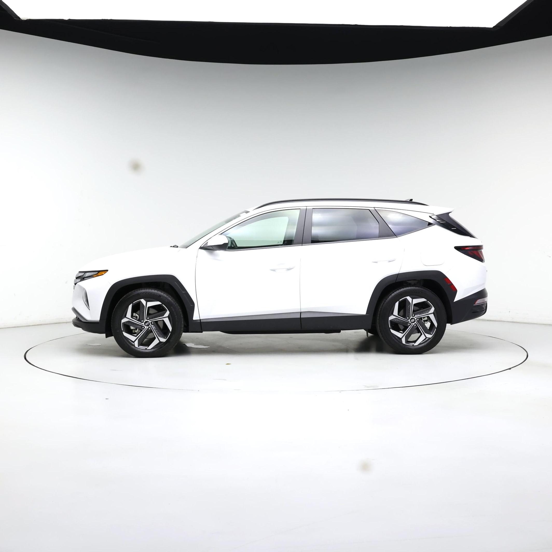 Thumbnail: 2024 Hyundai Tucson - 3