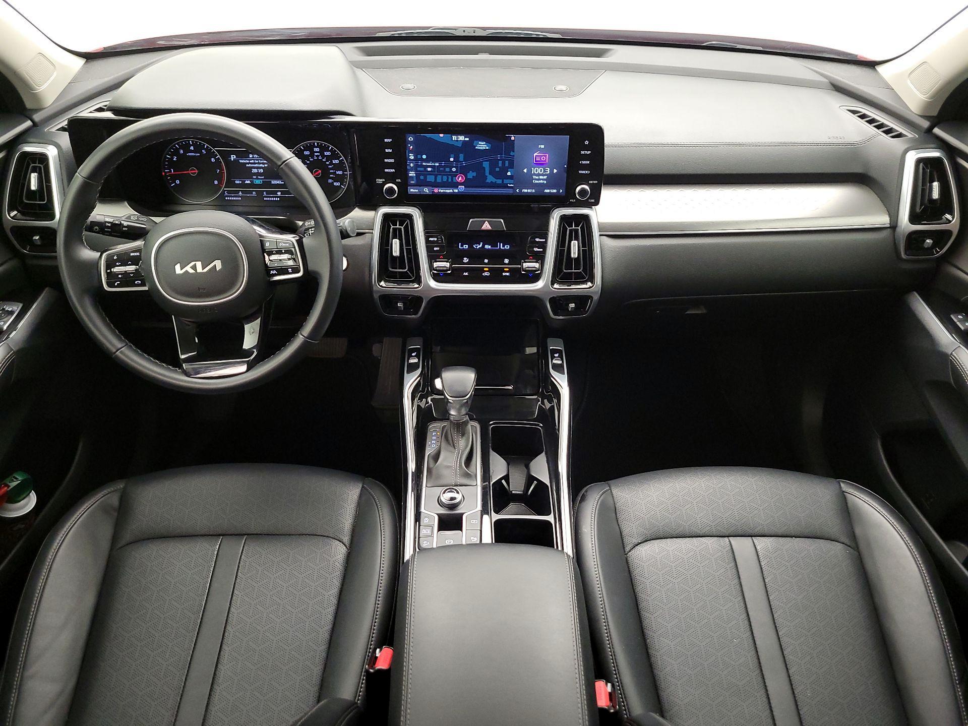 Thumbnail: 2022 Kia Sorento - 9