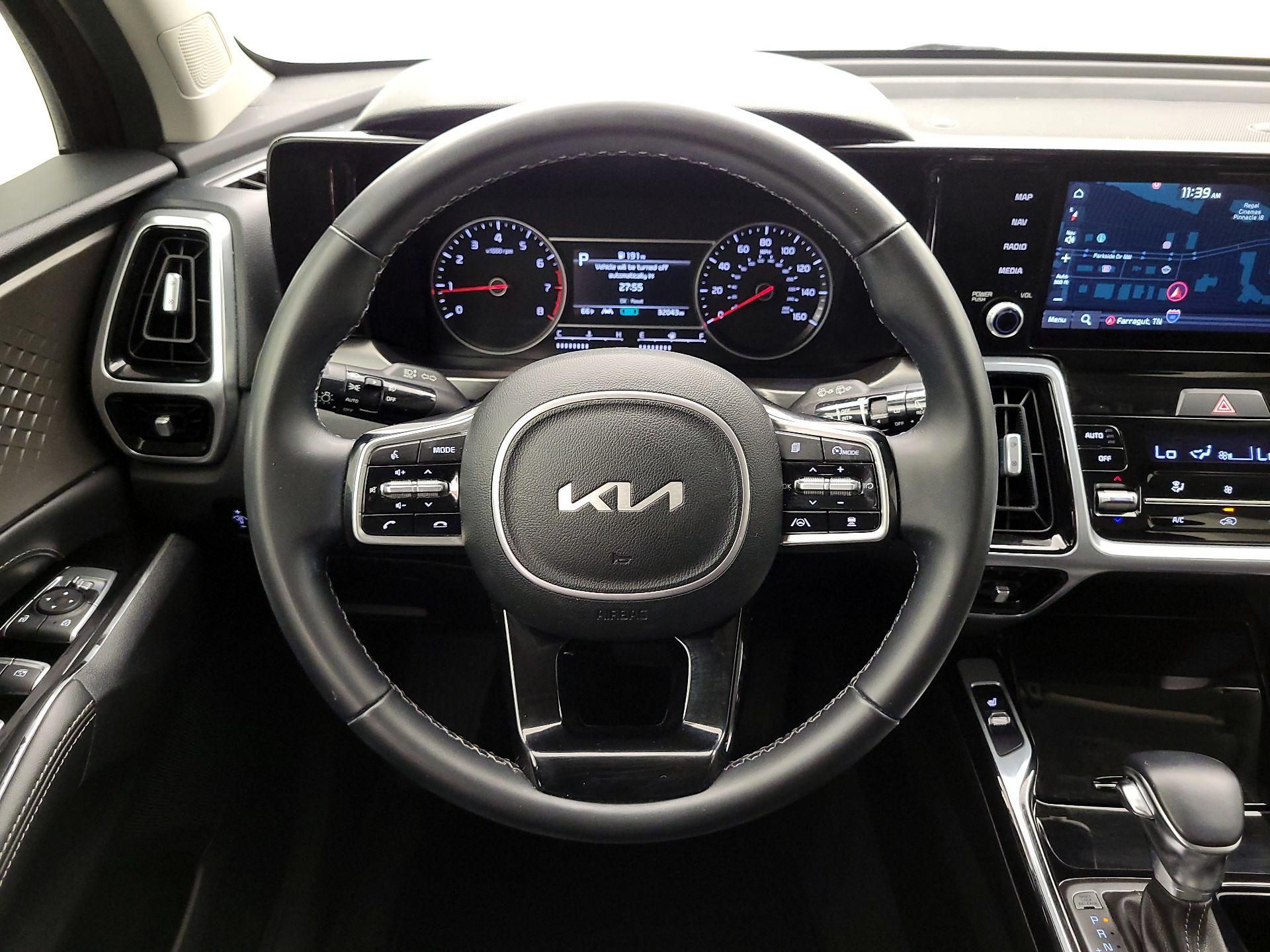 Thumbnail: 2022 Kia Sorento - 10
