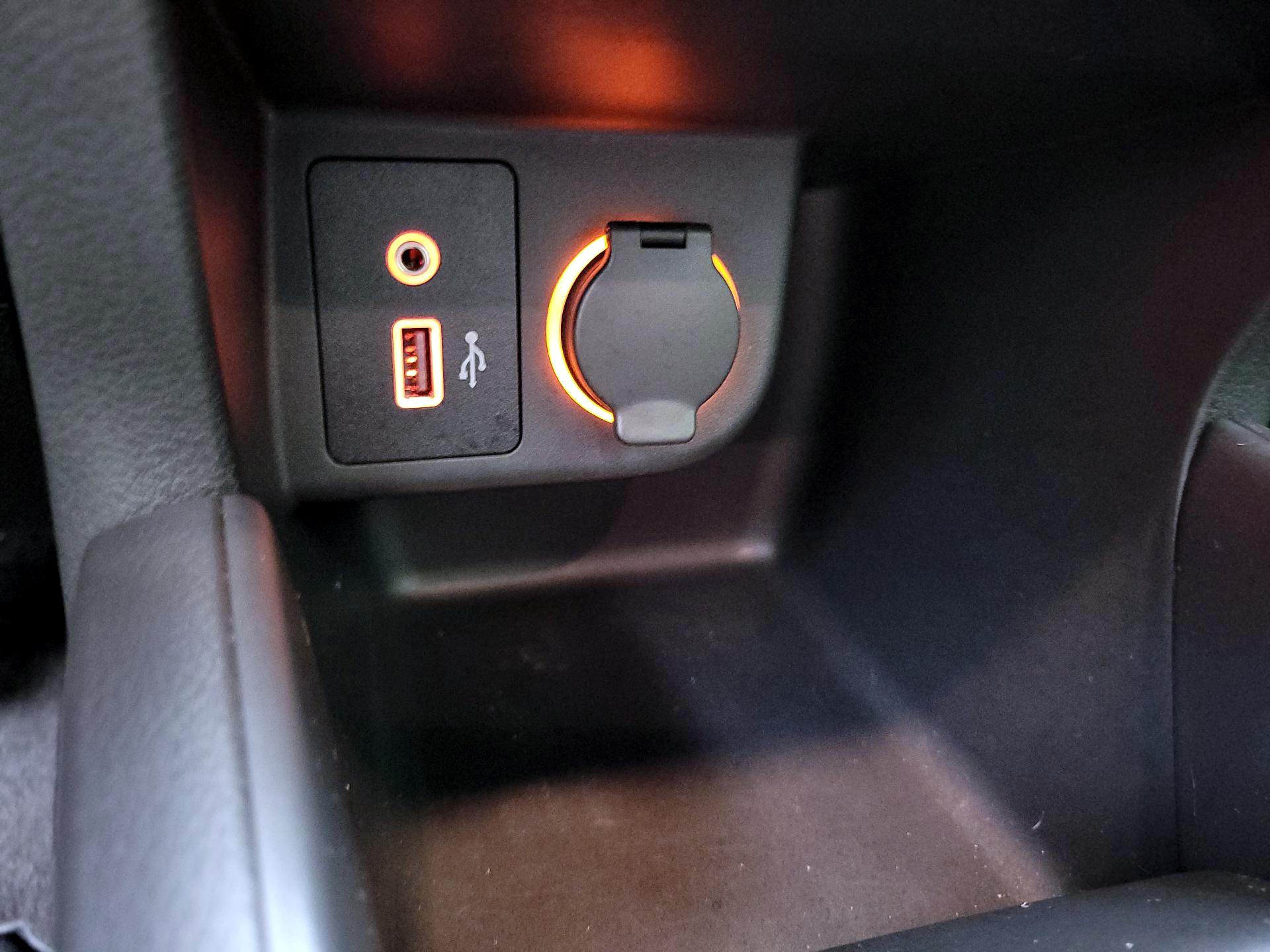 Thumbnail: 2025 Nissan Kicks - 18