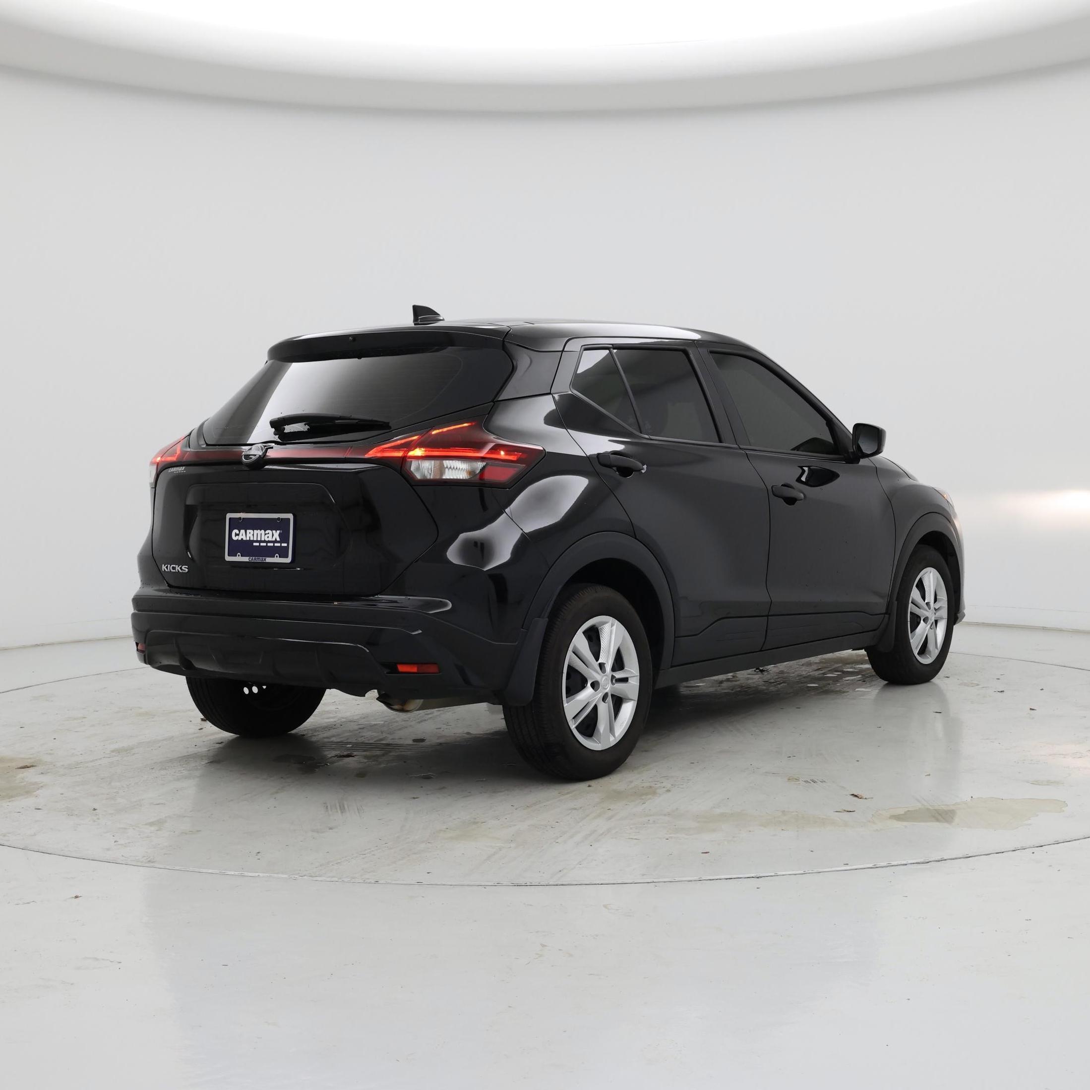 Thumbnail: 2025 Nissan Kicks - 8