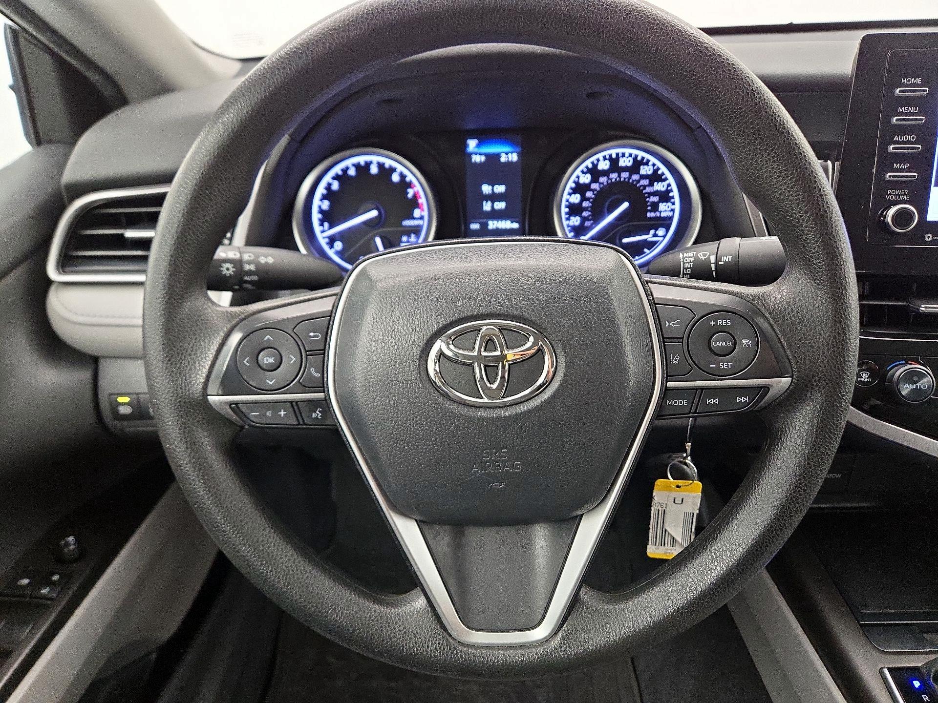 Thumbnail: 2023 Toyota Camry - 10