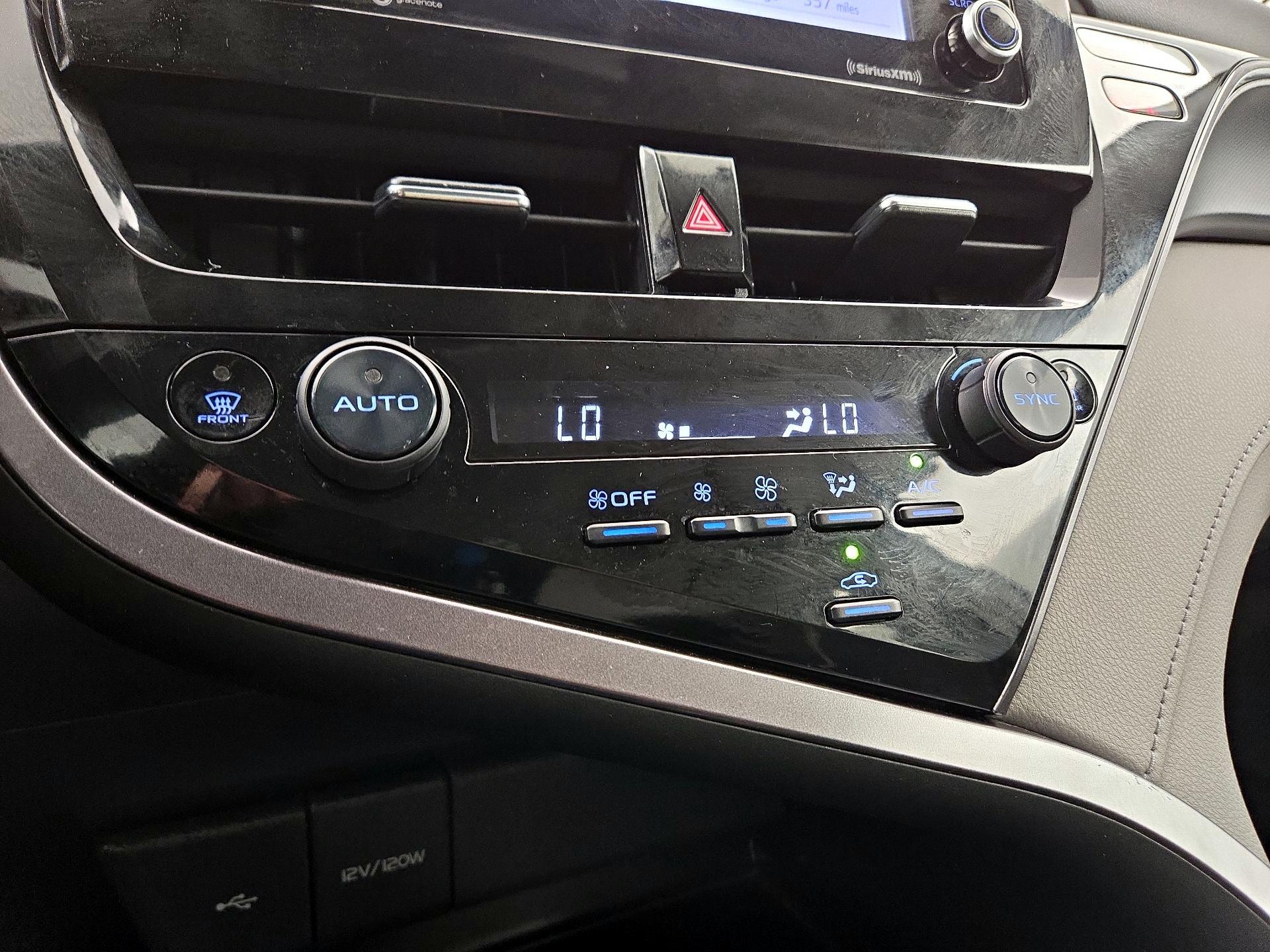 Thumbnail: 2023 Toyota Camry - 16