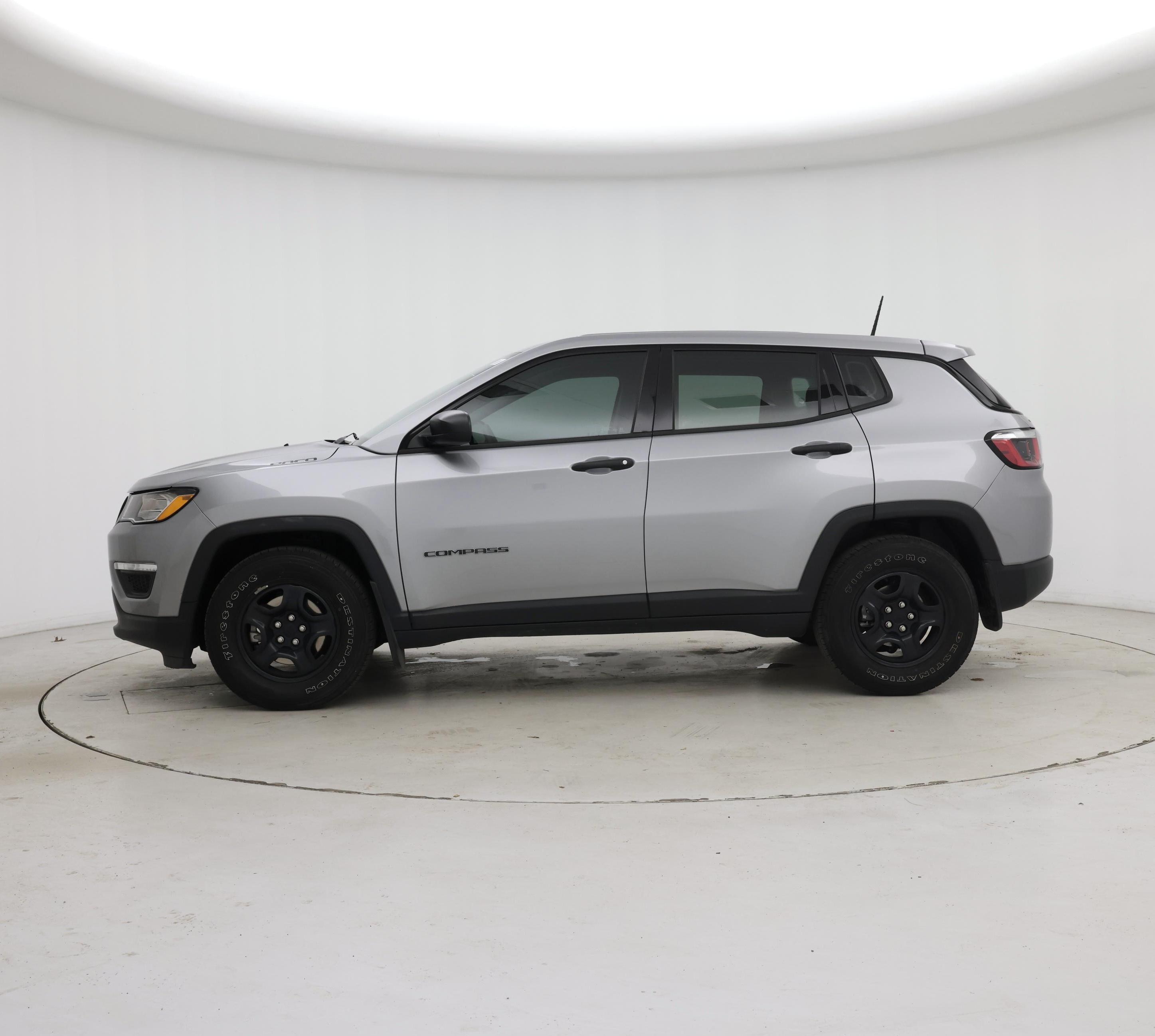 Thumbnail: 2018 Jeep Compass - 3