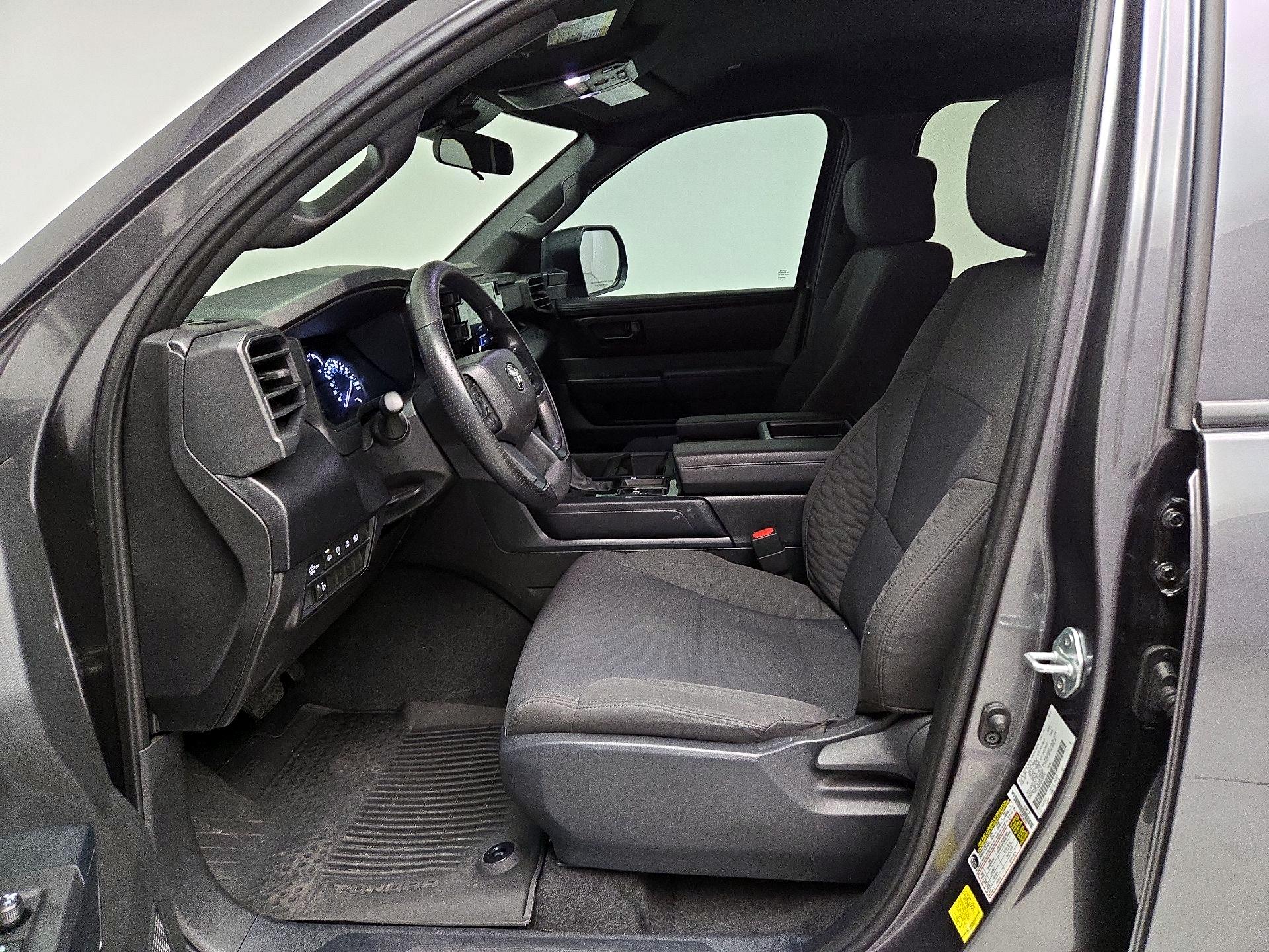 Thumbnail: 2025 Toyota Tundra - 11