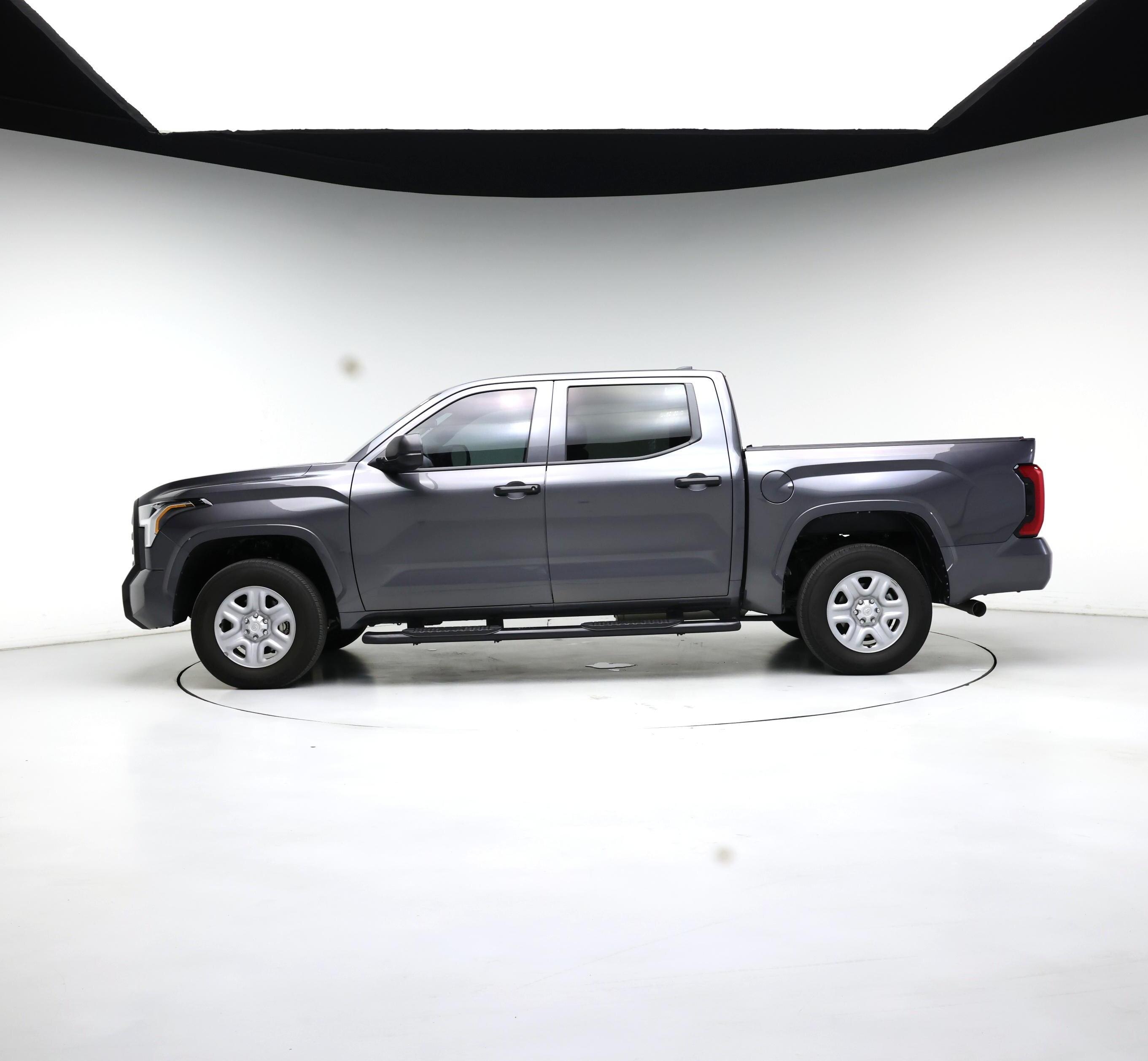 Thumbnail: 2025 Toyota Tundra - 3