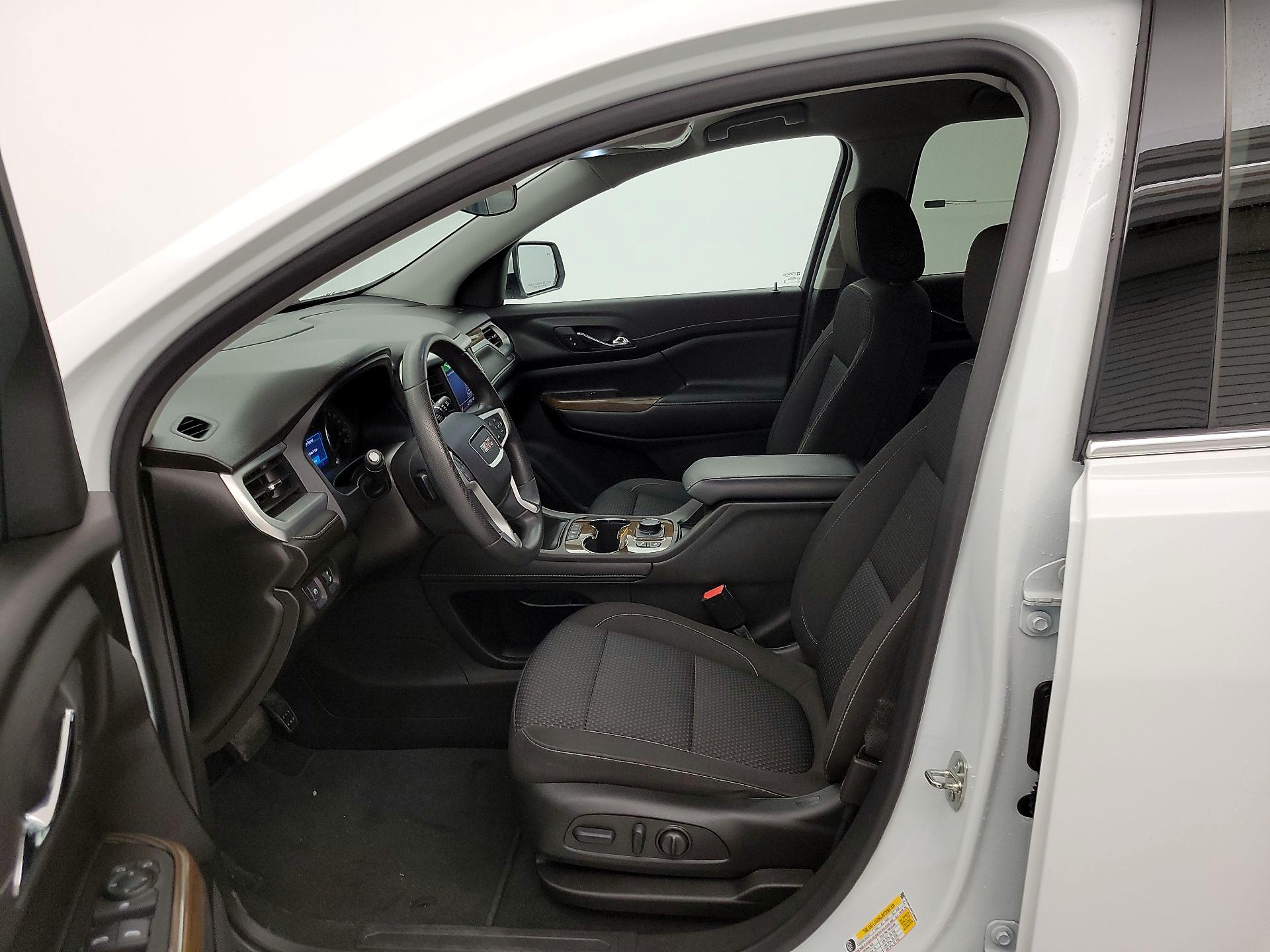 Thumbnail: 2023 GMC Acadia - 11