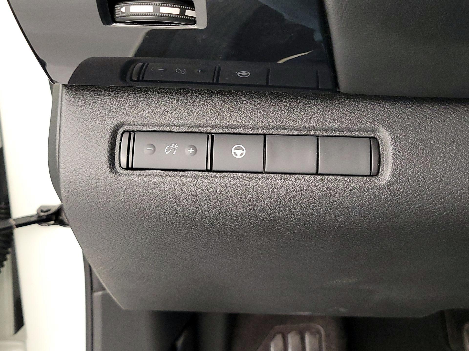 Thumbnail: 2024 Nissan Pathfinder - 13