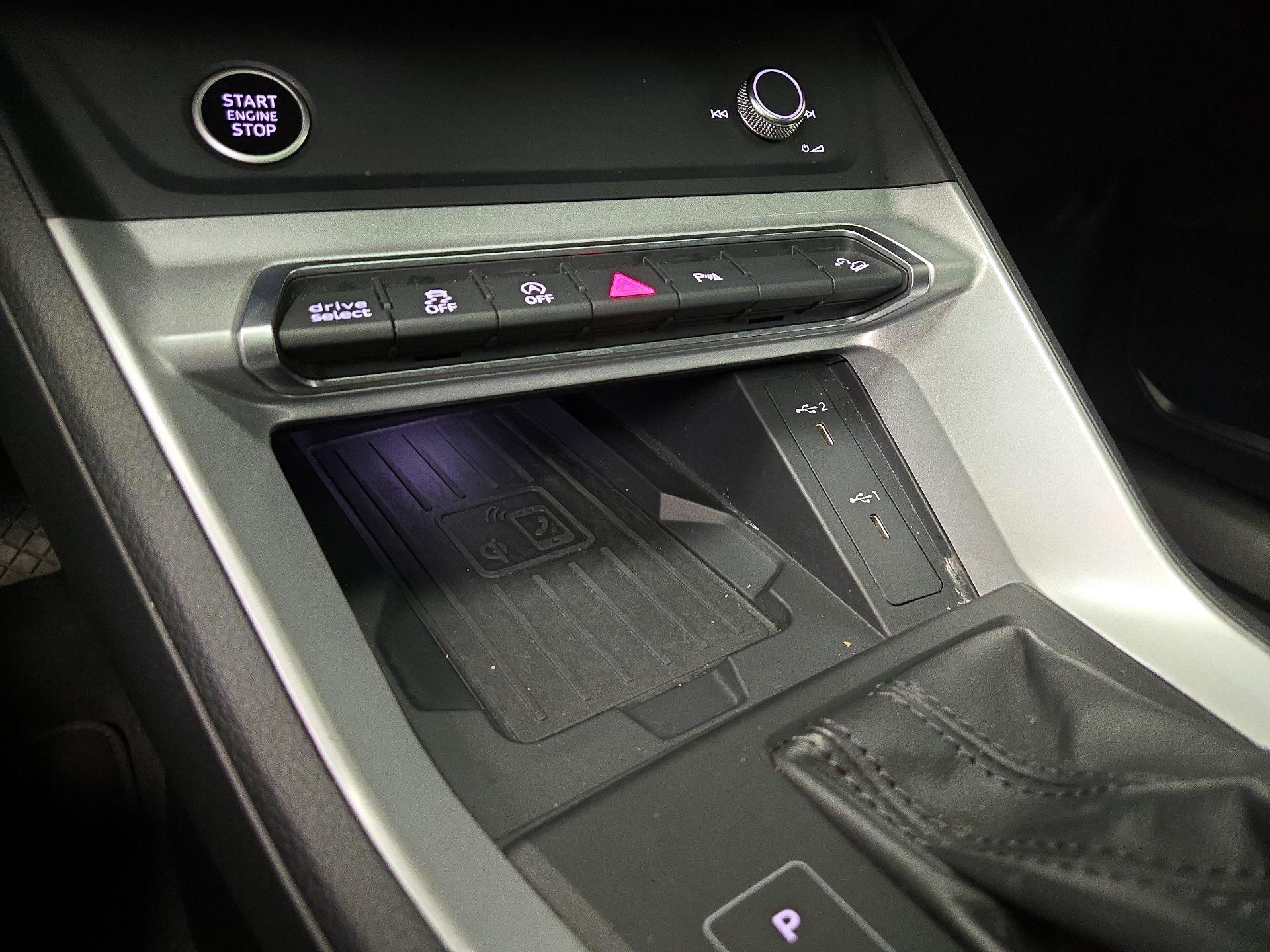 Thumbnail: 2024 Audi Q3 - 18