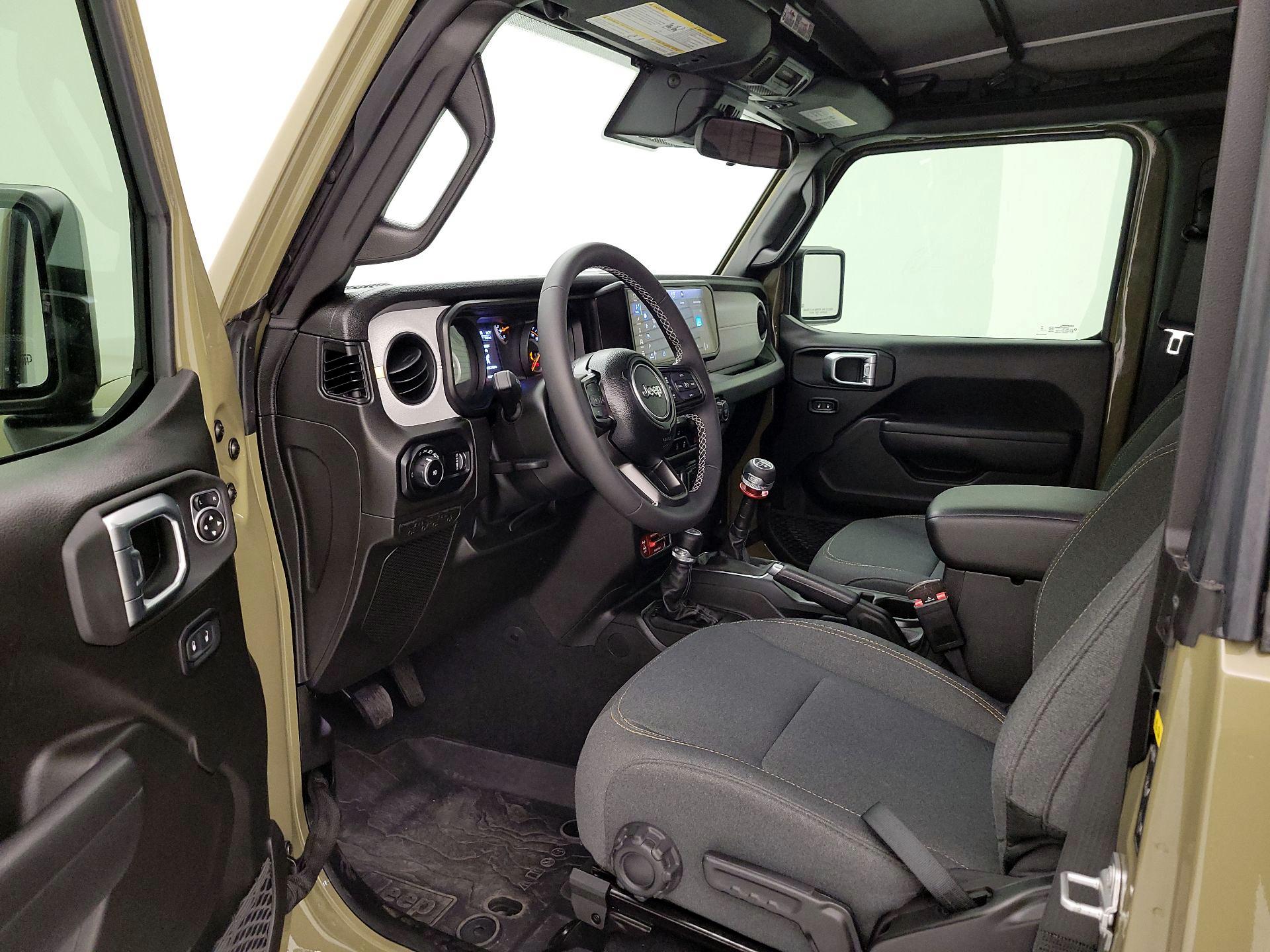 Thumbnail: 2025 Jeep Wrangler - 11