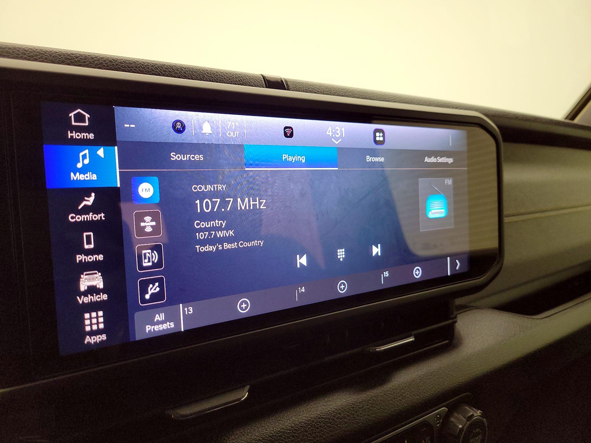 Thumbnail: 2025 Jeep Wrangler - 15