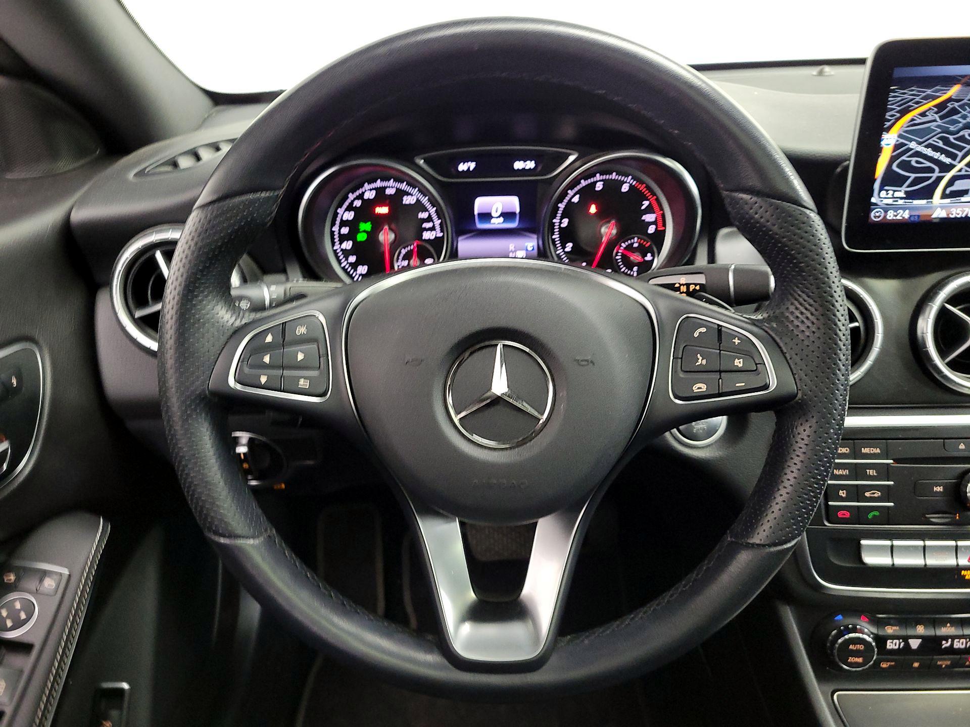 Thumbnail: 2019 Mercedes-Benz CLA - 10