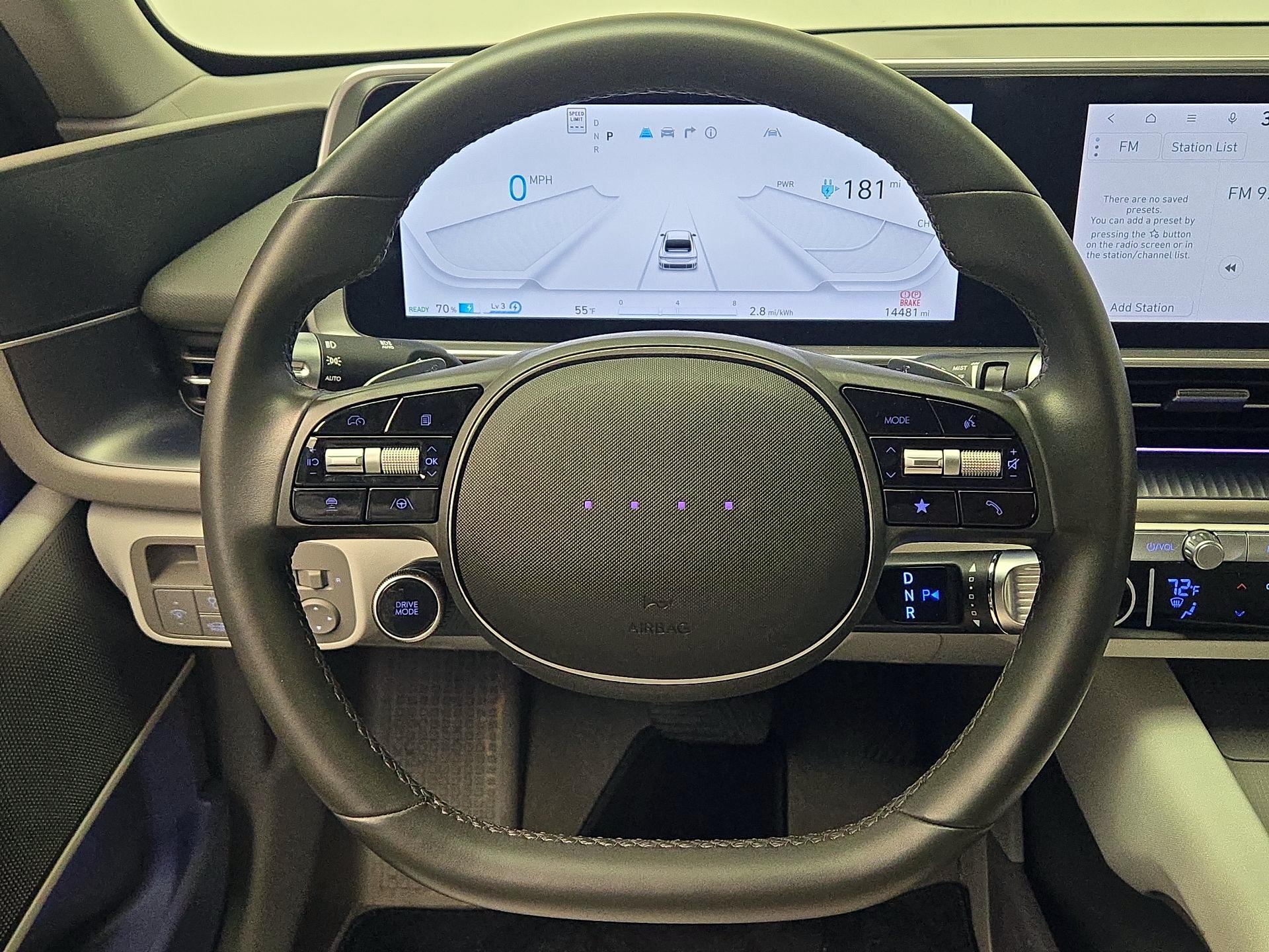 Thumbnail: 2023 Hyundai Ioniq 6 - 10