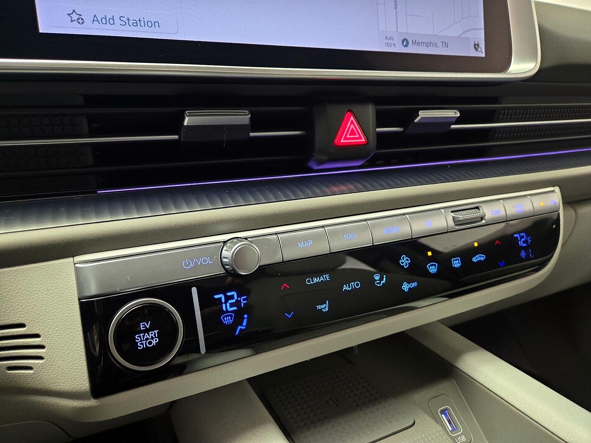 Thumbnail: 2023 Hyundai Ioniq 6 - 17