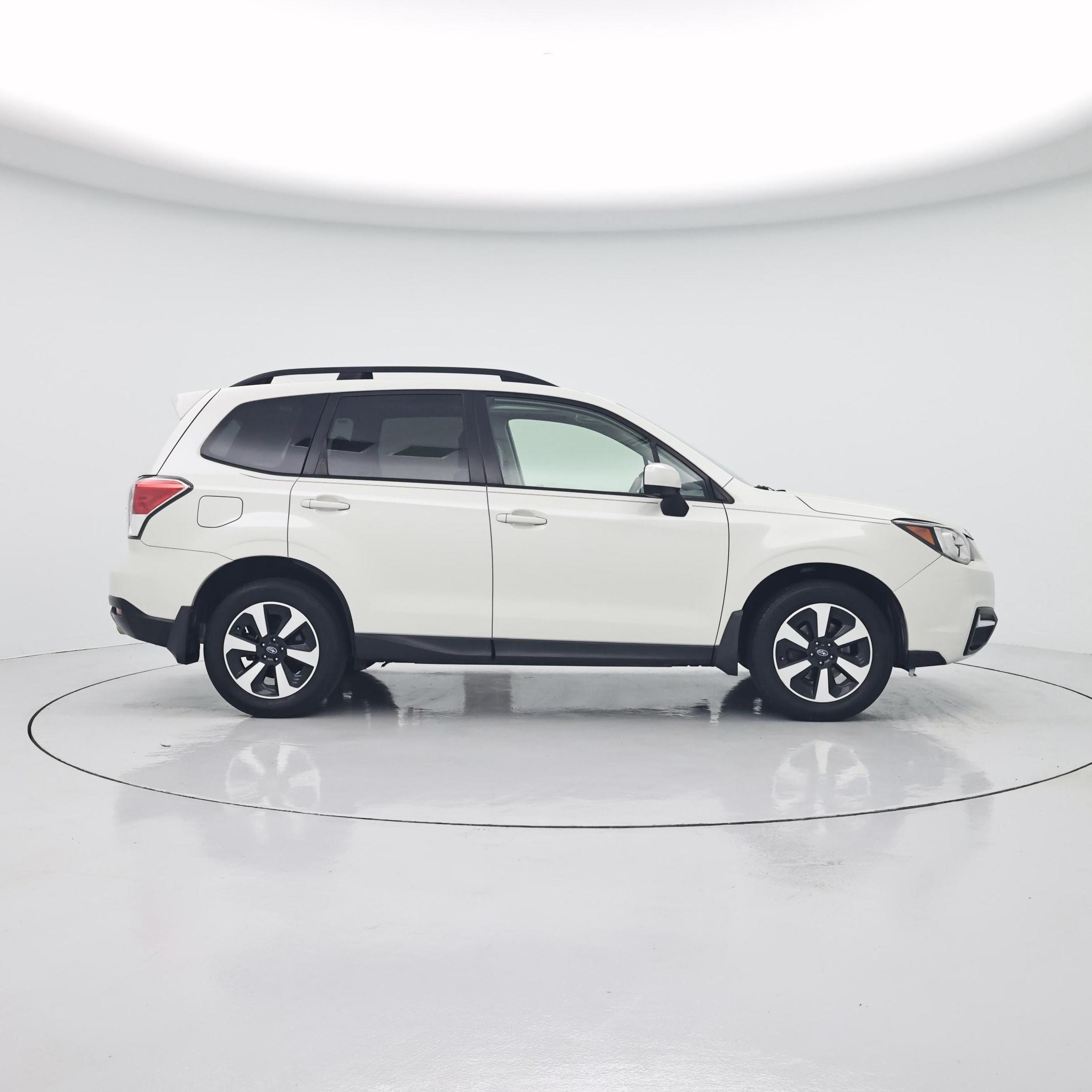 Thumbnail: 2017 Subaru Forester - 7