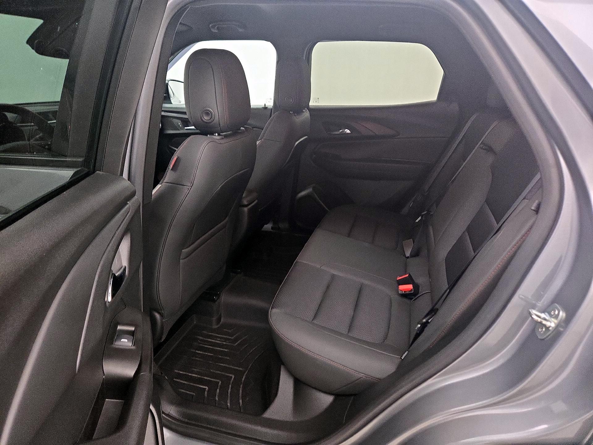 Thumbnail: 2023 Chevrolet TrailBlazer - 19