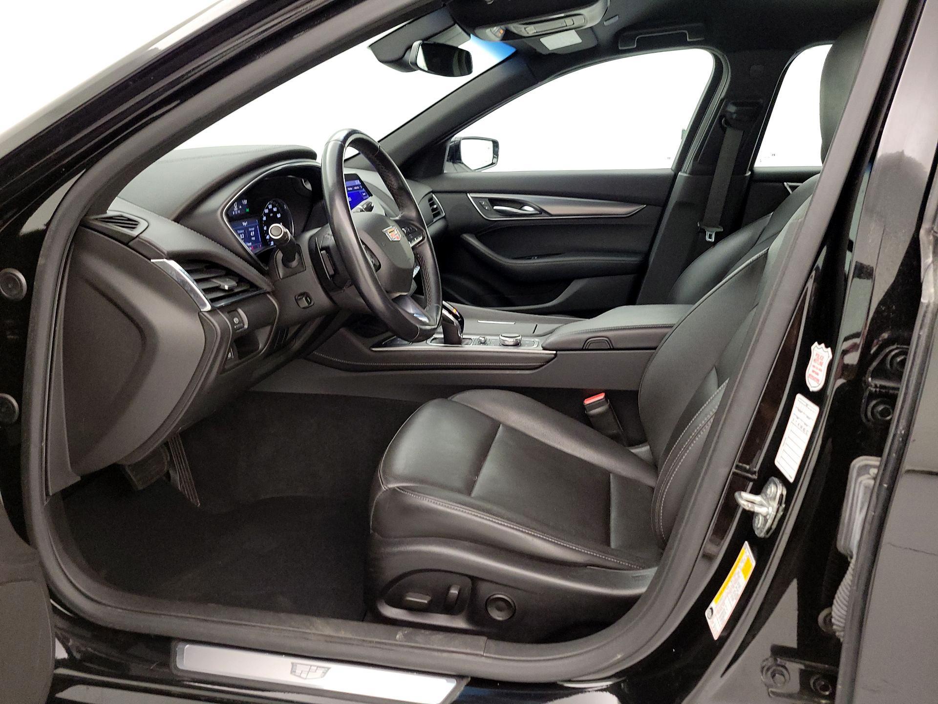 Thumbnail: 2022 Cadillac CT5 - 11