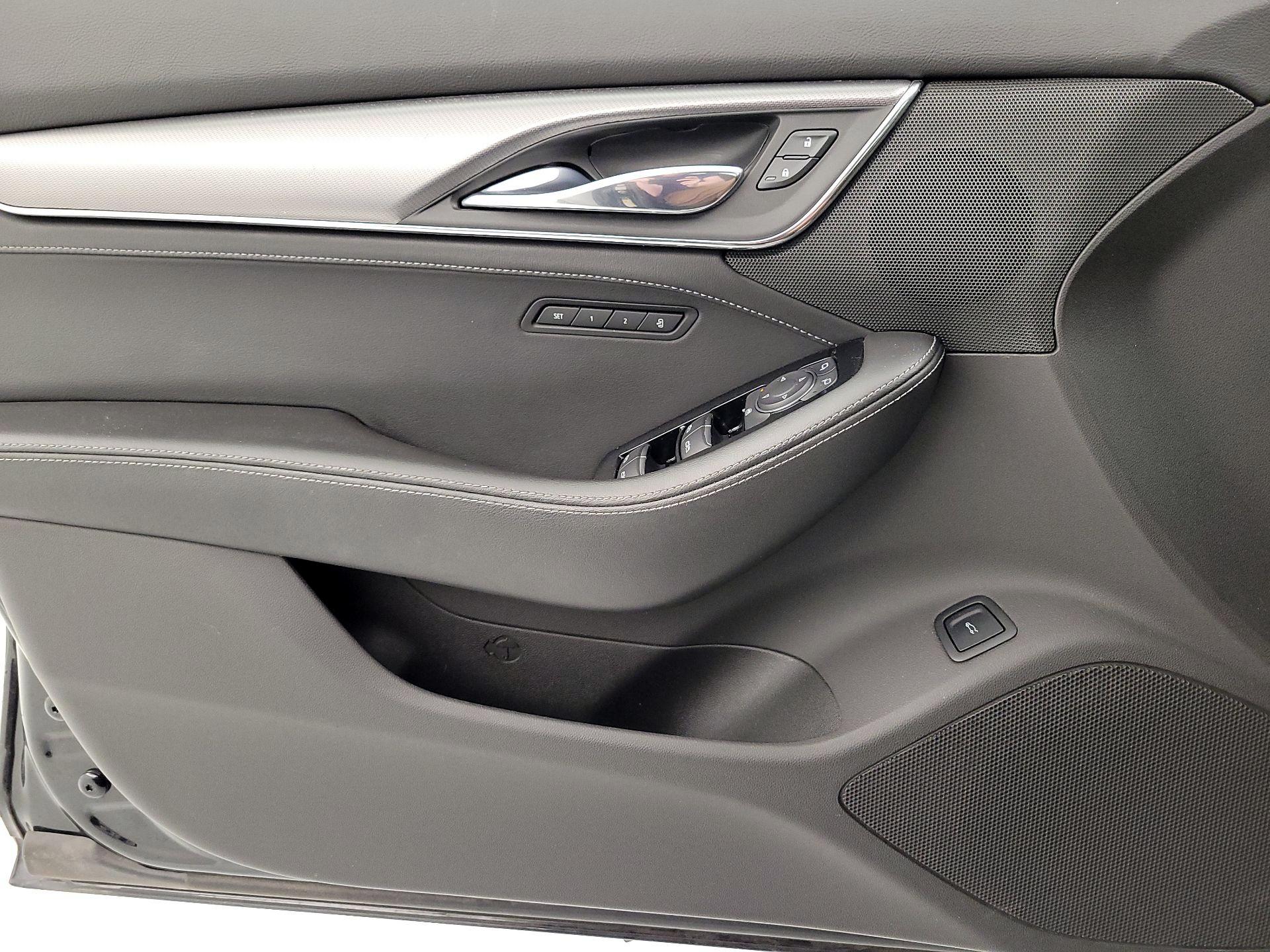 Thumbnail: 2022 Cadillac CT5 - 12