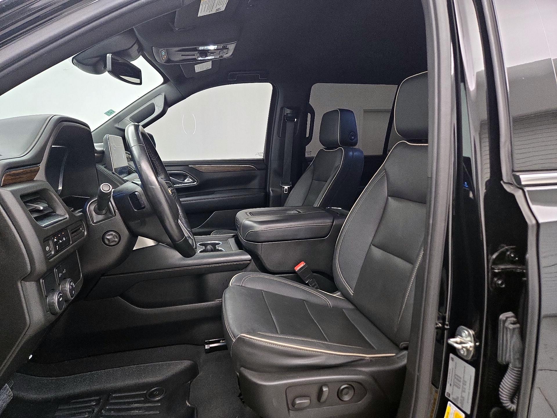 Thumbnail: 2023 Chevrolet Tahoe - 11