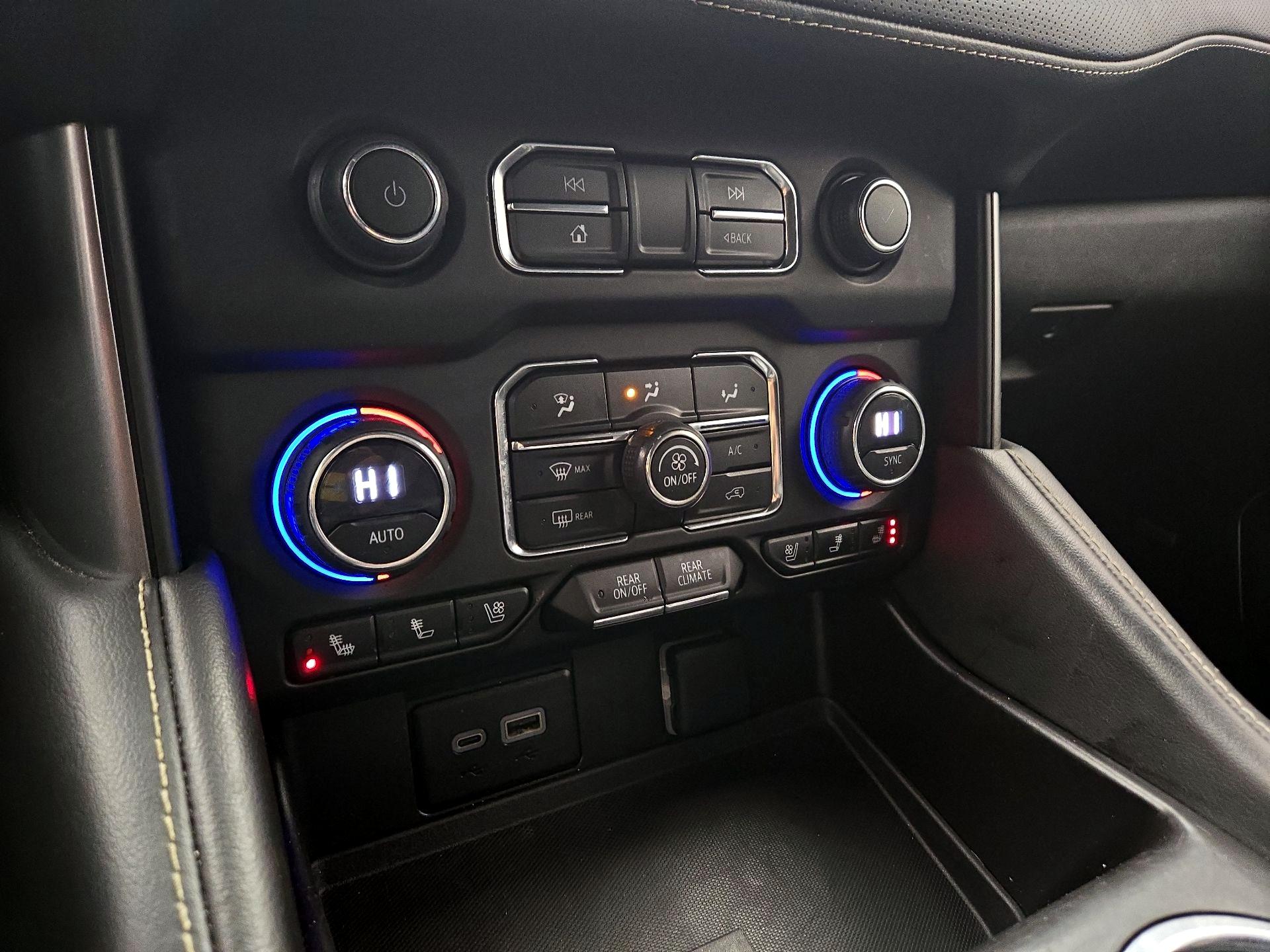 Thumbnail: 2023 Chevrolet Tahoe - 16