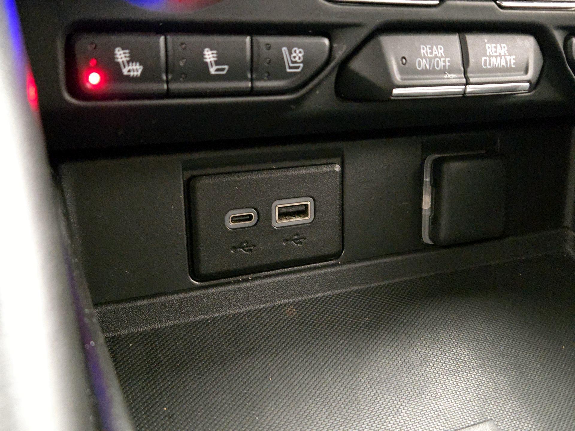 Thumbnail: 2023 Chevrolet Tahoe - 18