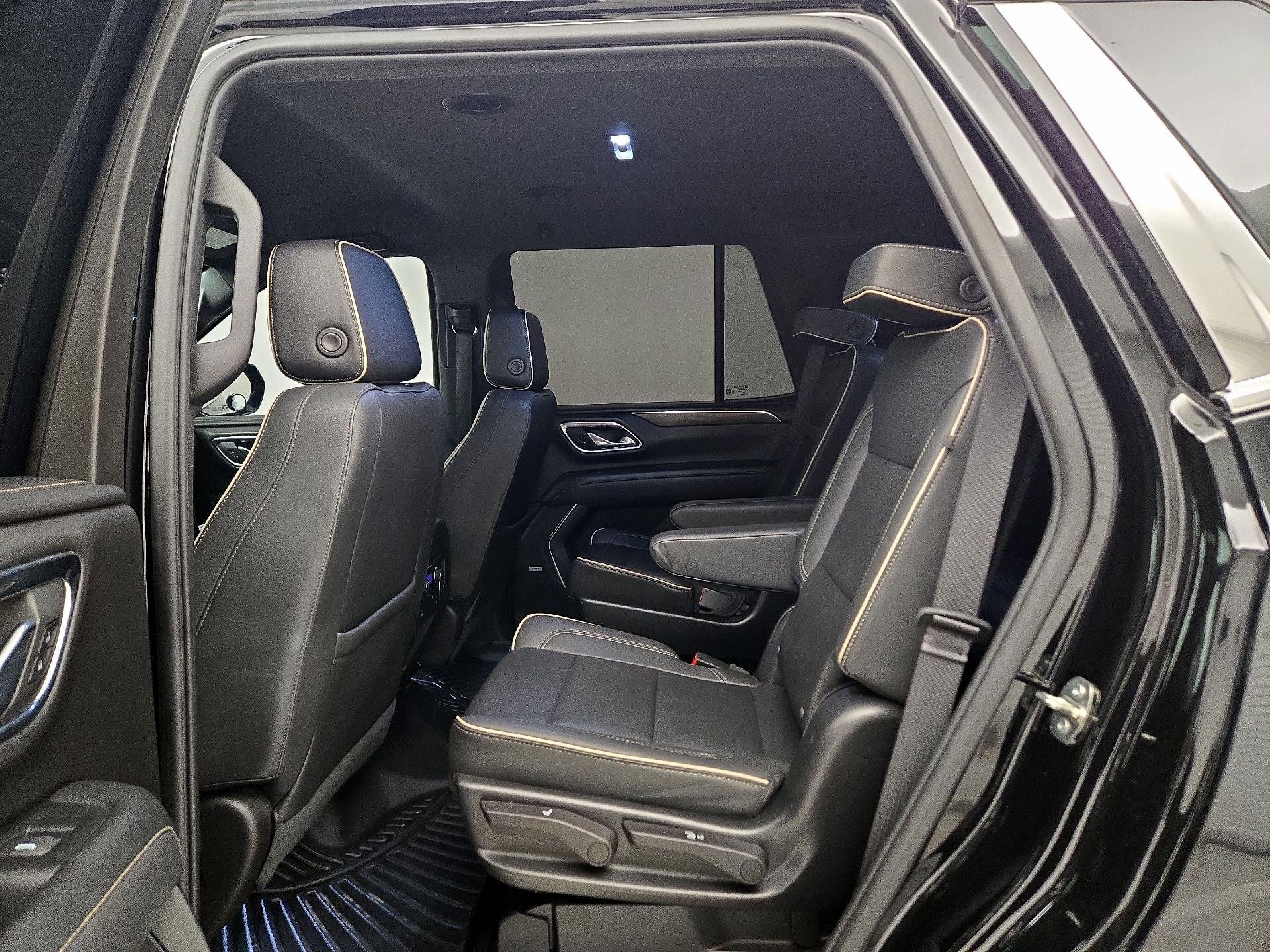 Thumbnail: 2023 Chevrolet Tahoe - 19