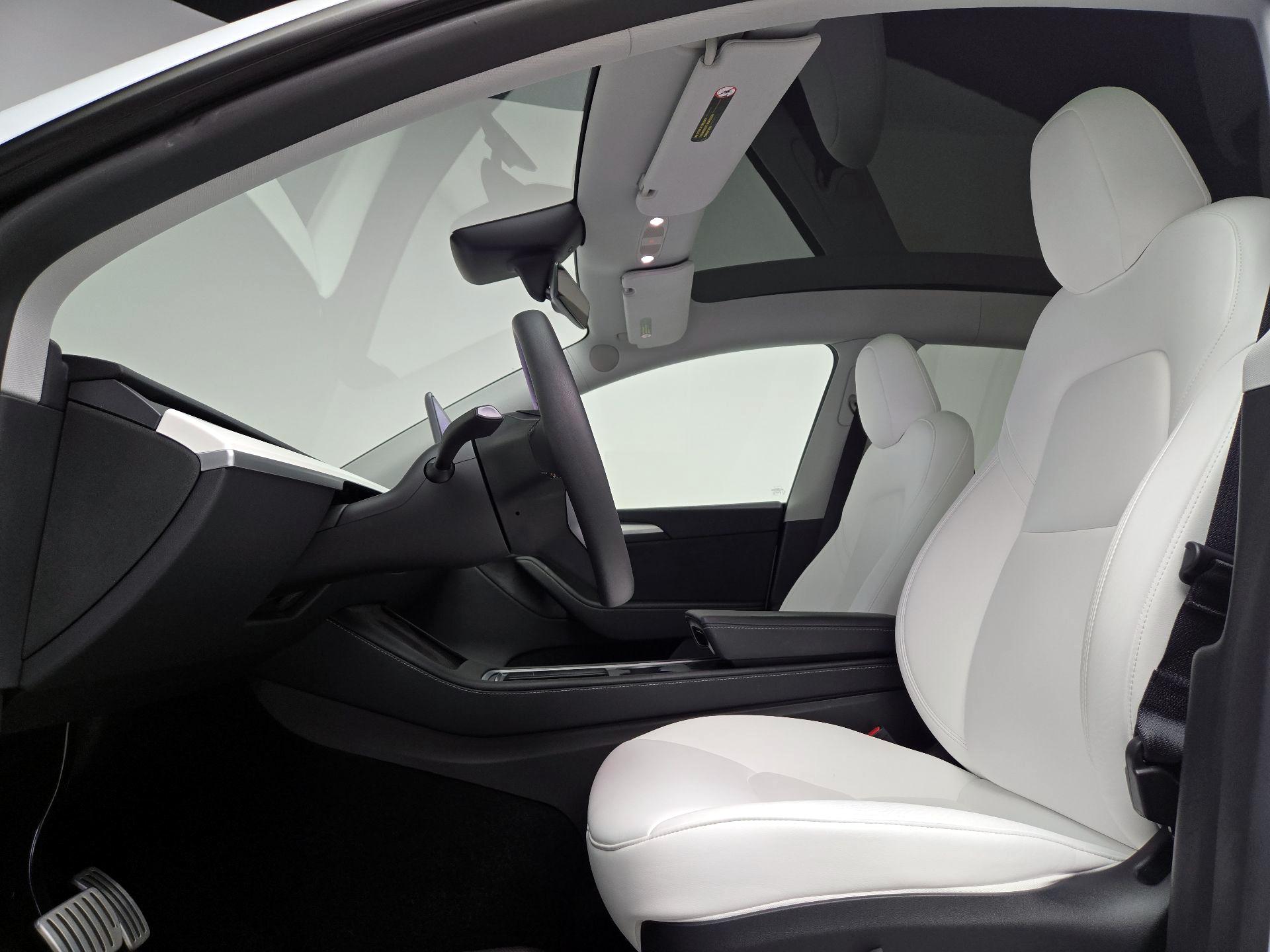 Thumbnail: 2024 Tesla Model Y - 20