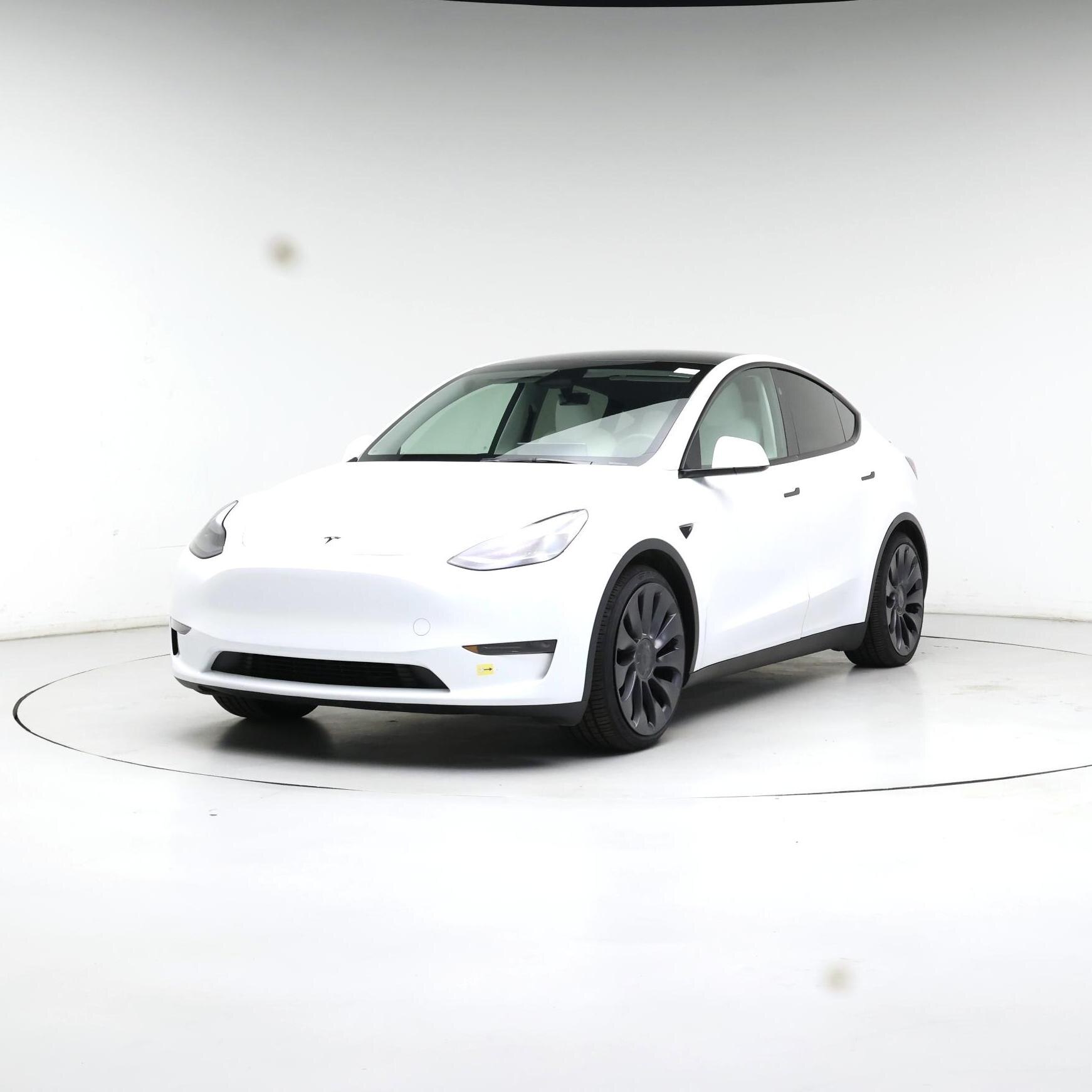 Thumbnail: 2024 Tesla Model Y - 4