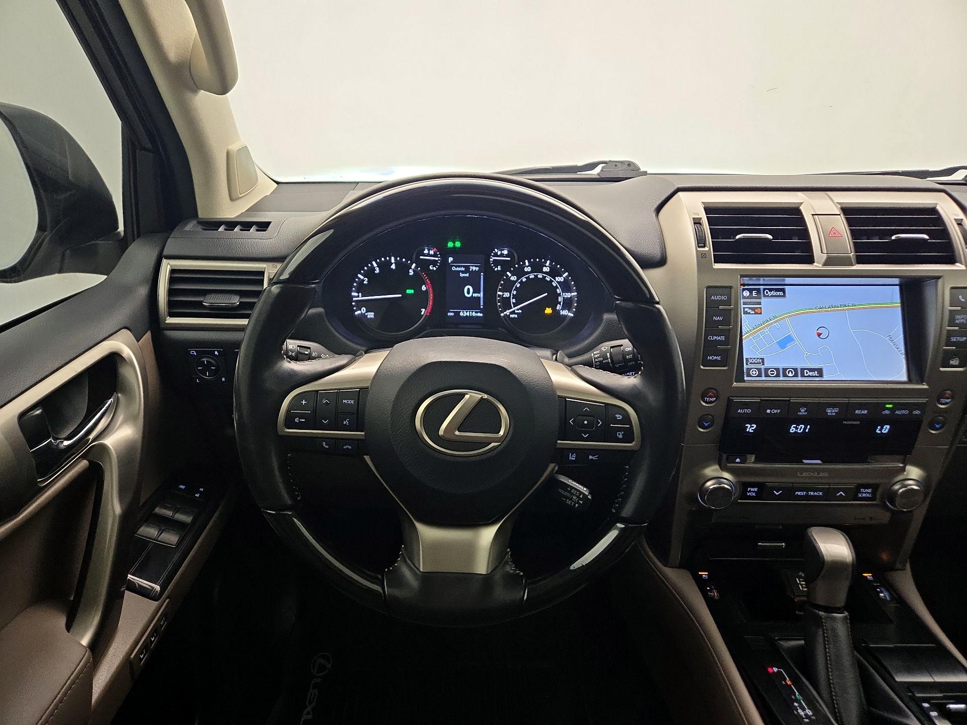 Thumbnail: 2021 Lexus GX - 10