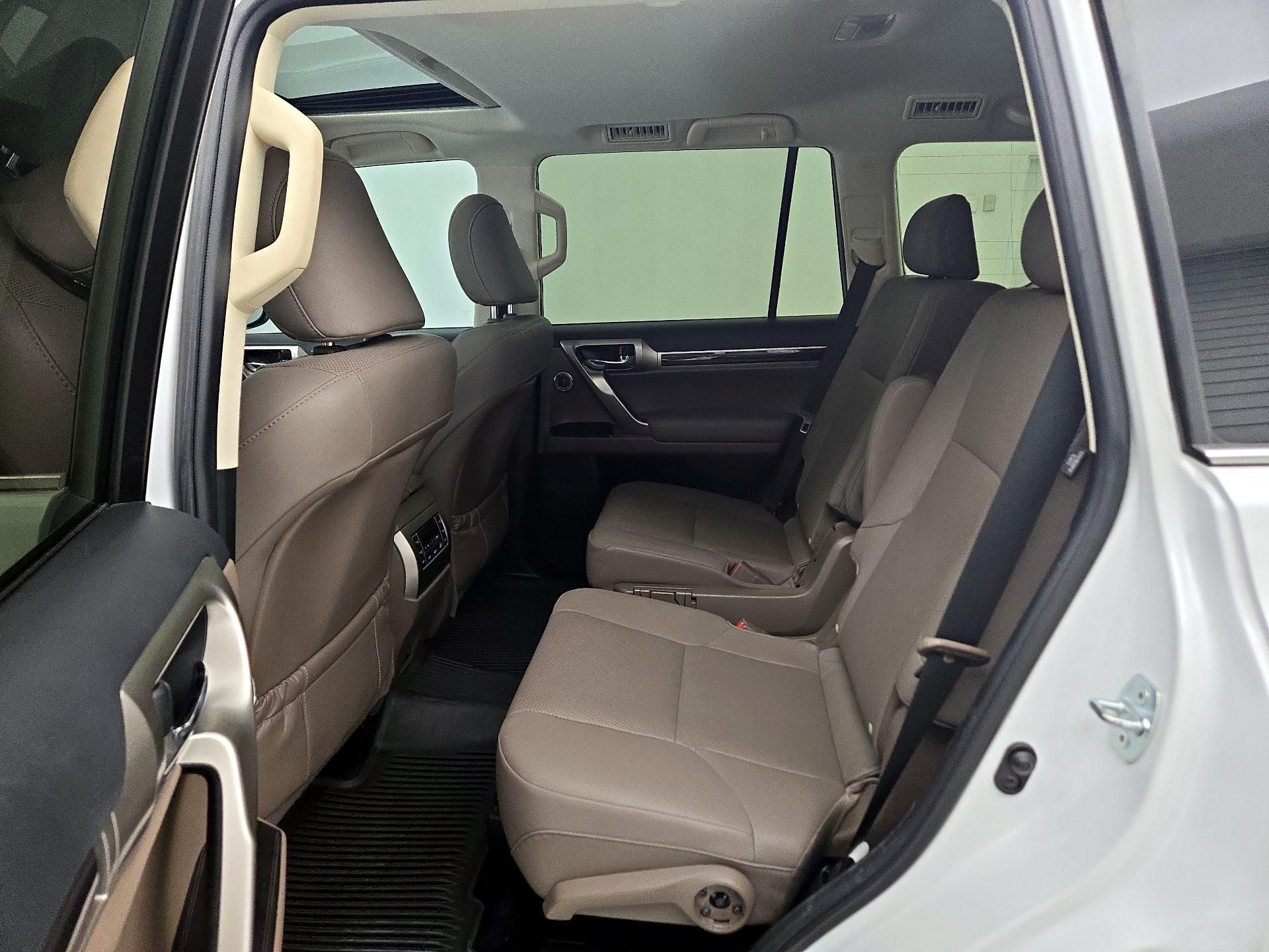 Thumbnail: 2021 Lexus GX - 20