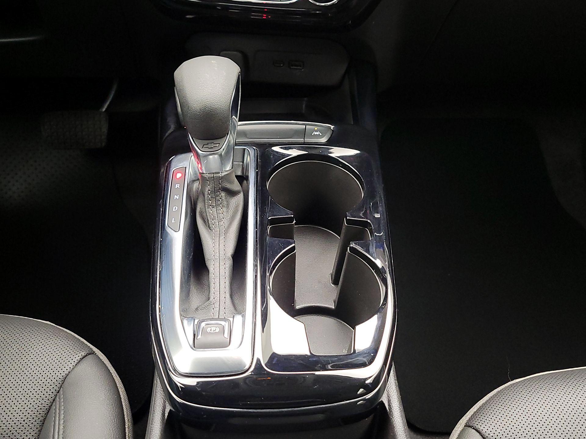 Thumbnail: 2025 Chevrolet Trax - 17