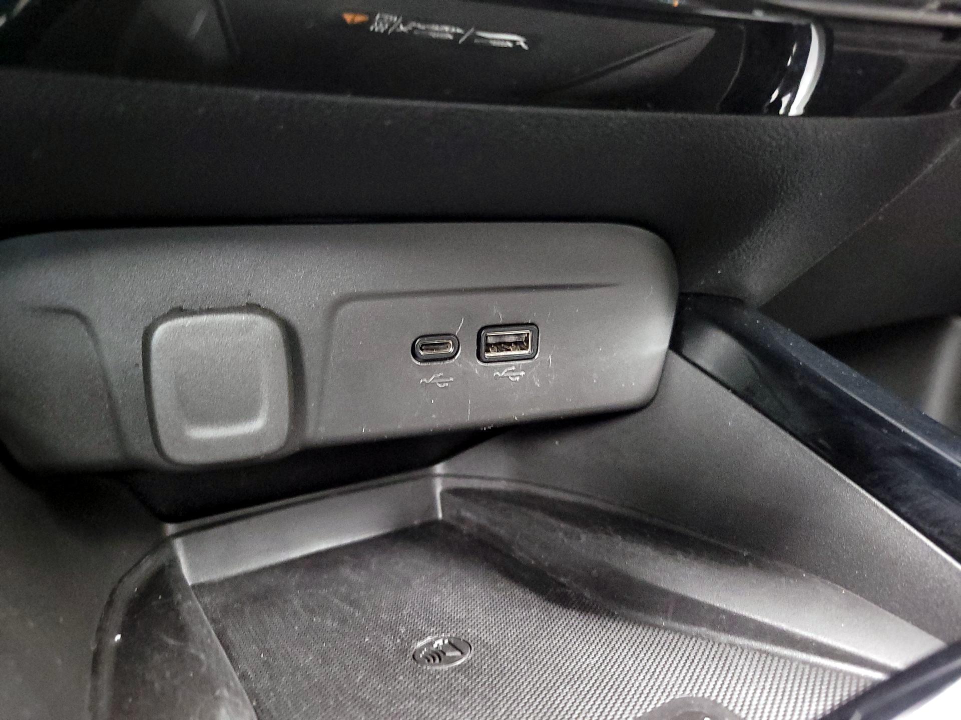 Thumbnail: 2025 Chevrolet Trax - 18