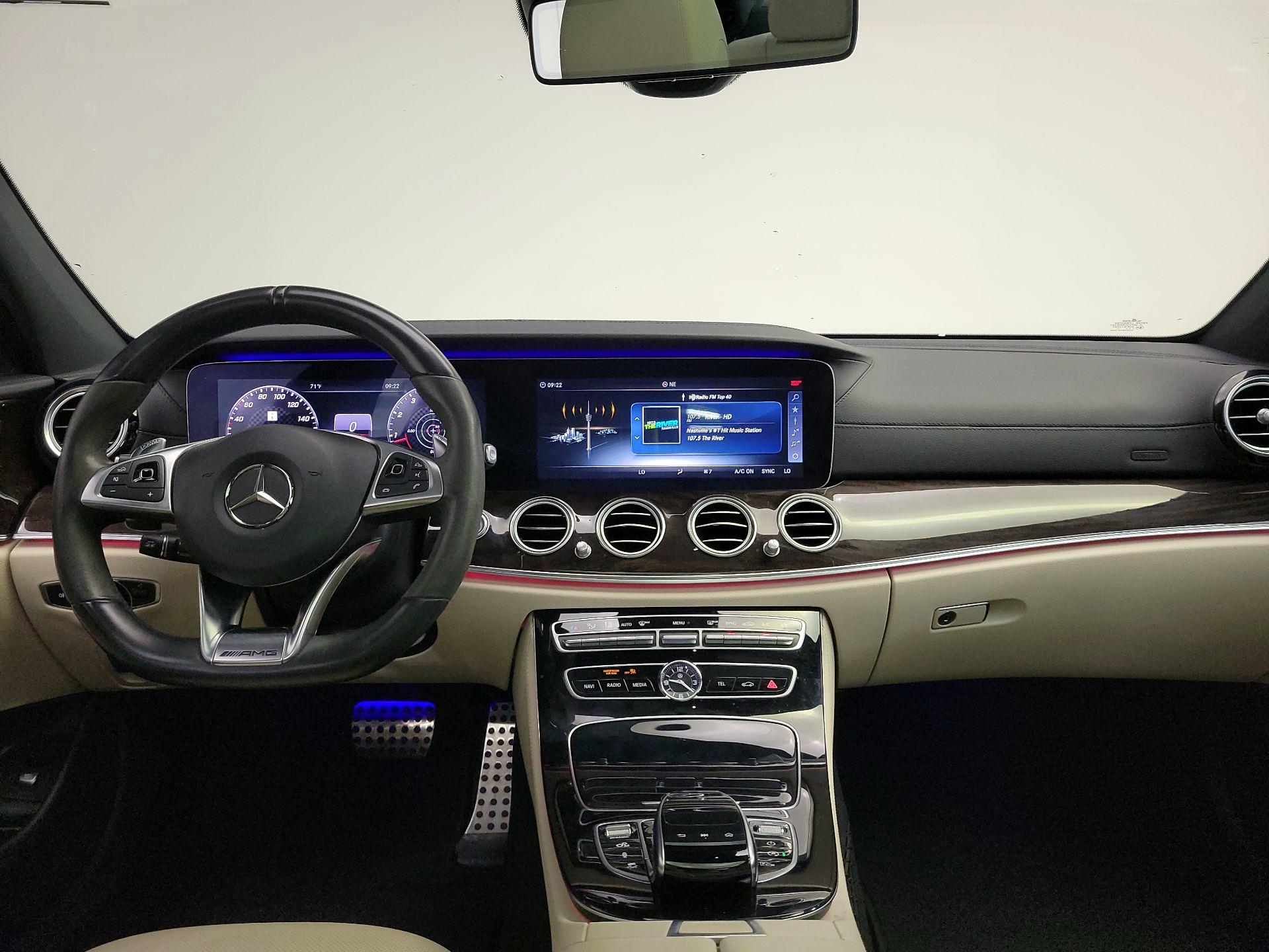 Thumbnail: 2018 Mercedes-Benz E-Class - 9